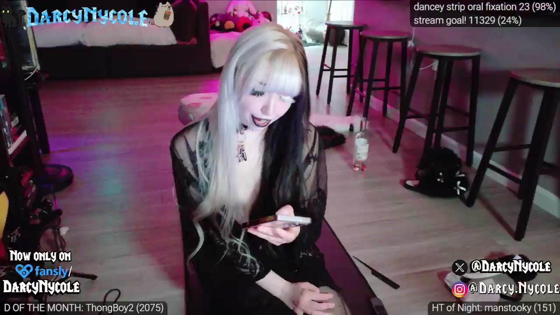 Gallery image thumbnail from DarcyNycole's myfreecams stream on, 07/07/2026, 07:54 image 8 of 20