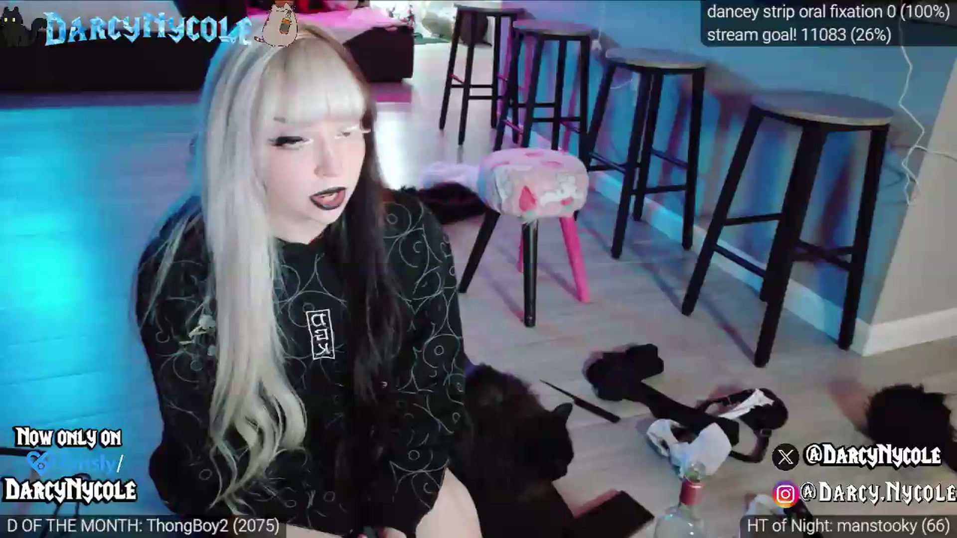 Gallery image thumbnail from DarcyNycole's myfreecams stream on, 07/07/2026, 07:54 image 12 of 20