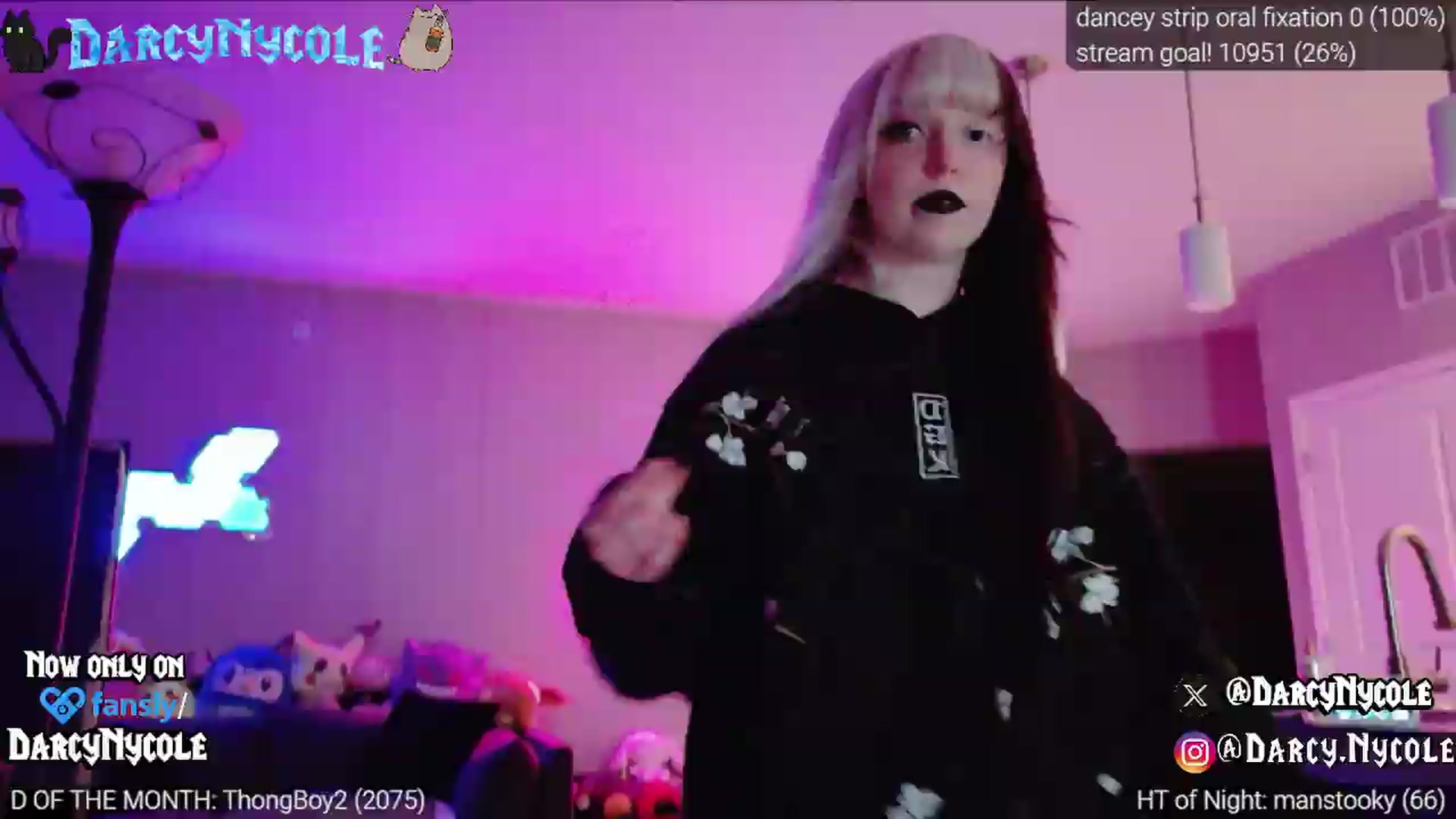 Gallery image thumbnail from DarcyNycole's myfreecams stream on, 07/07/2026, 07:54 image 14 of 20