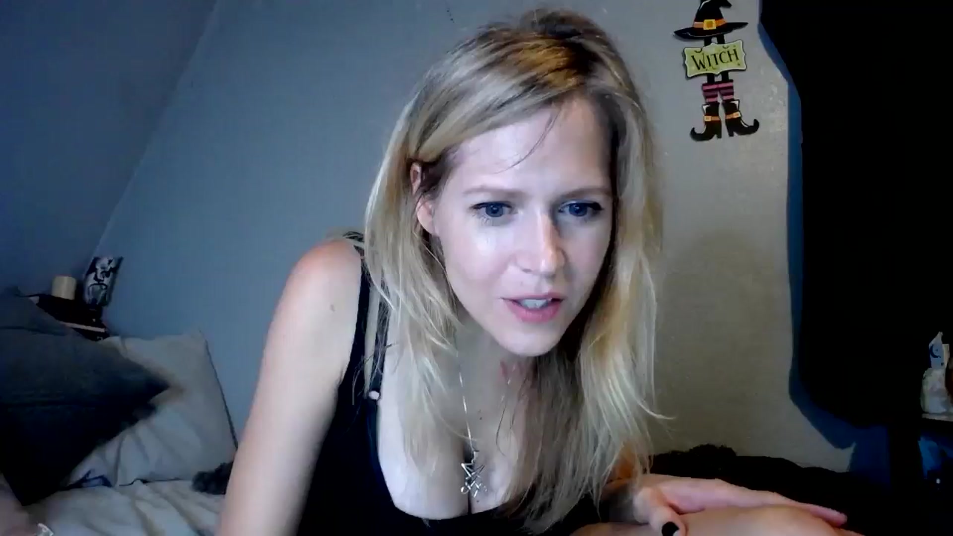 Gallery image thumbnail from DarcyTyler66's myfreecams stream on, 09/23/2024, 04:19 image 15 of 20