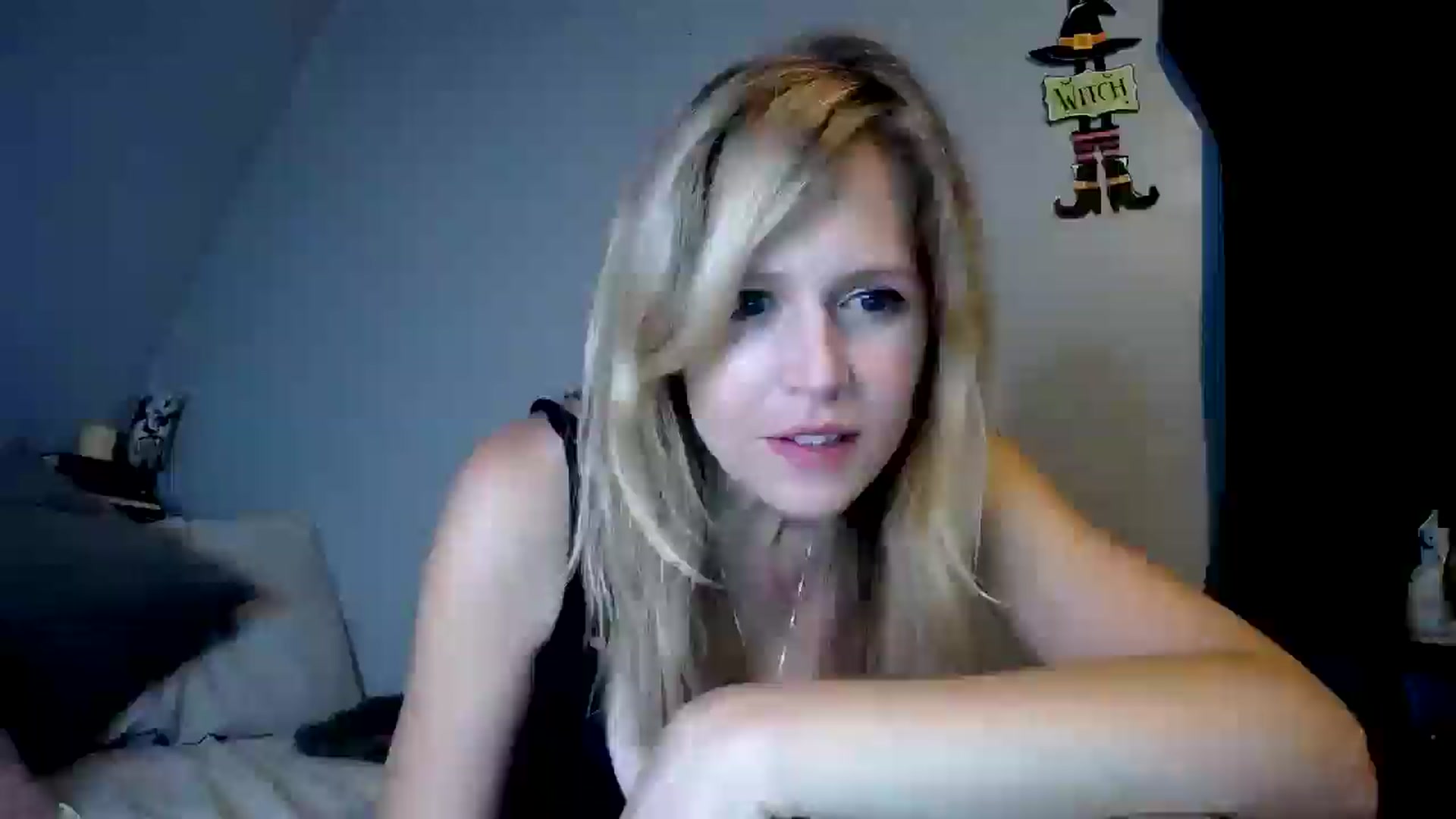 Gallery image thumbnail from DarcyTyler66's myfreecams stream on, 09/23/2024, 04:19 image 13 of 20