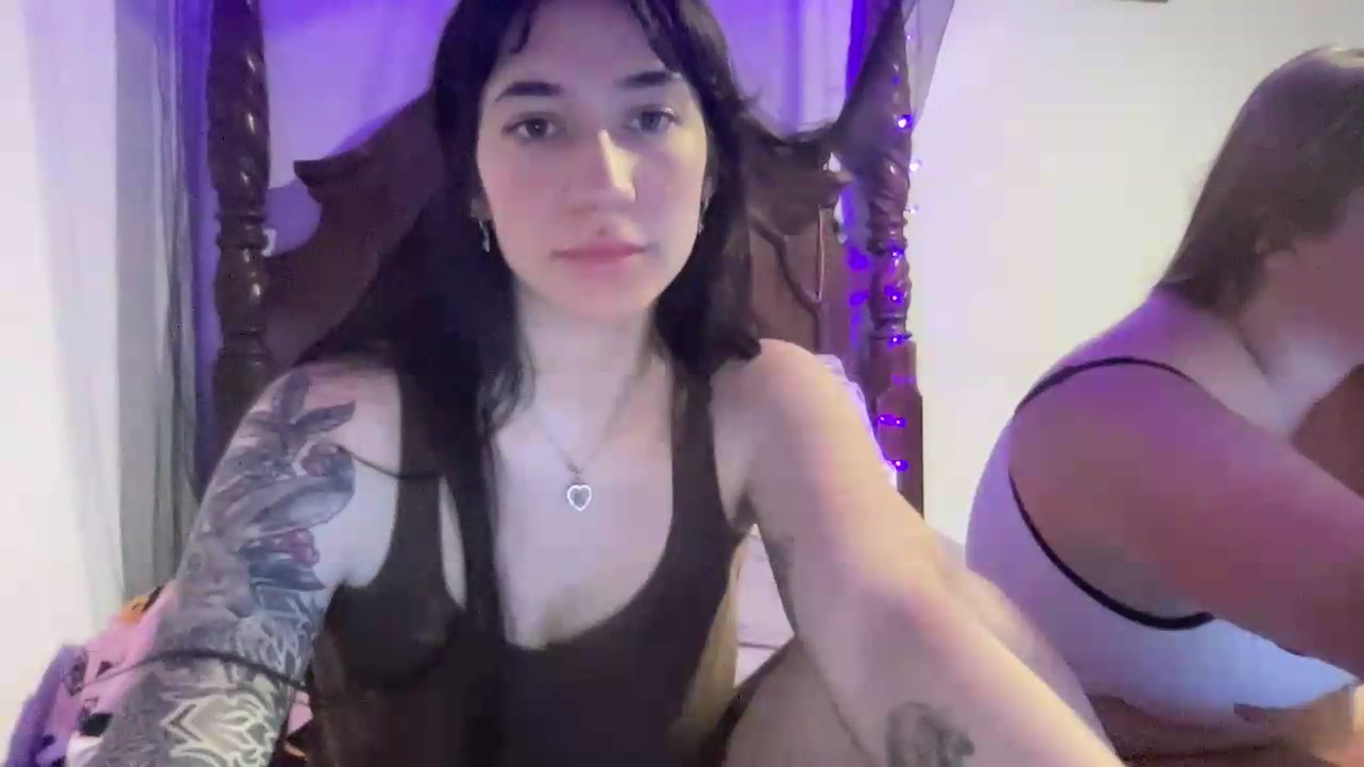 Gallery image thumbnail from Darcylovee's myfreecams stream on, 06/29/2026, 06:47 image 8 of 20