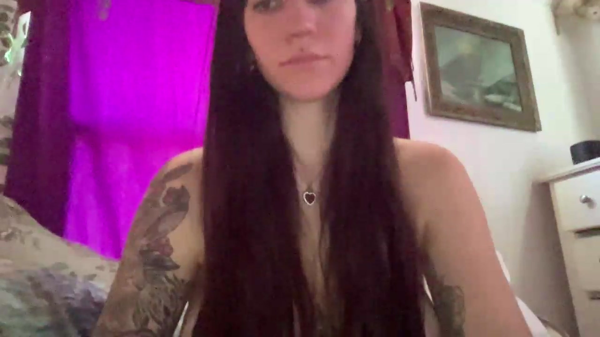 Gallery image thumbnail from Darcylovee's myfreecams stream on, 08/25/2026, 17:20 image 8 of 20