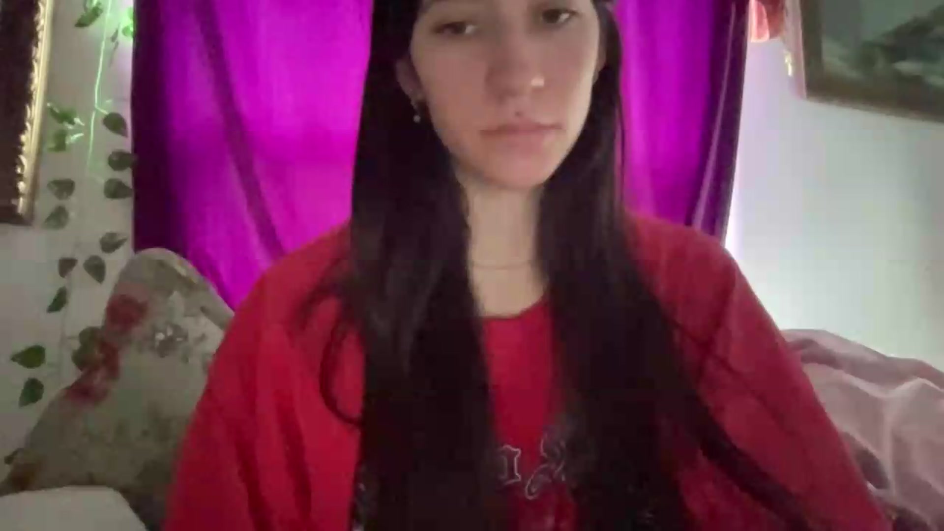 Gallery image thumbnail from Darcylovee's myfreecams stream on, 08/27/2026, 16:17 image 5 of 20