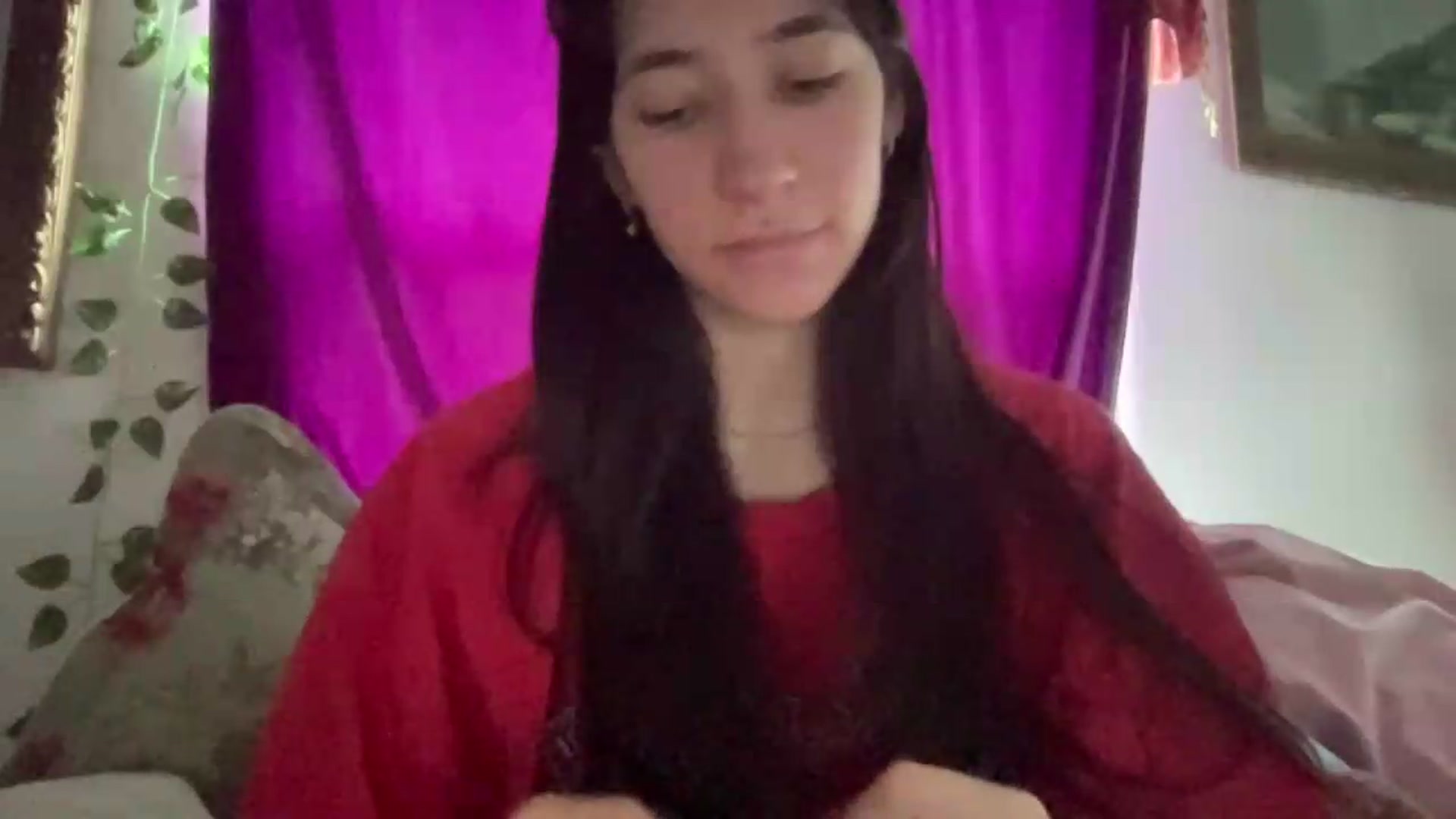 Gallery image thumbnail from Darcylovee's myfreecams stream on, 08/27/2026, 16:17 image 2 of 20