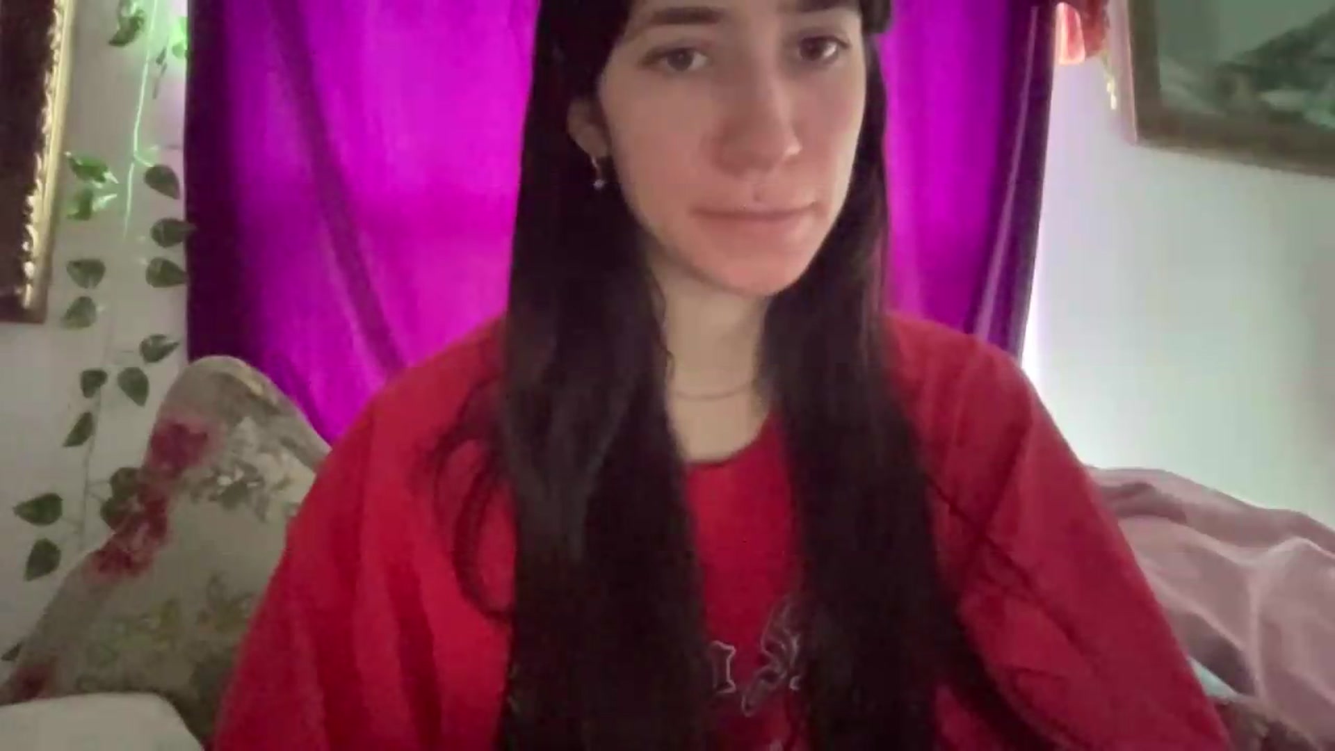 Gallery image thumbnail from Darcylovee's myfreecams stream on, 08/27/2026, 16:17 image 6 of 20