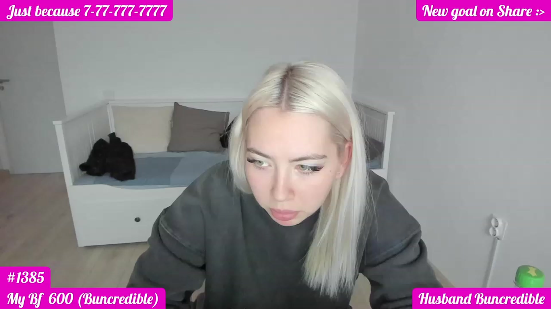 Gallery image thumbnail from DariaDash's myfreecams stream on, 11/15/2022, 10:42 image 6 of 20