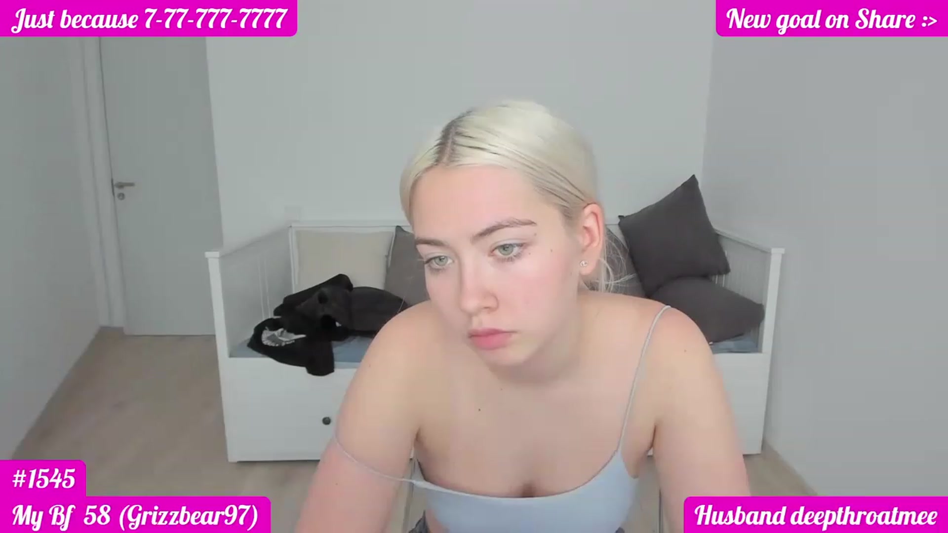 Gallery image thumbnail from DariaDash's myfreecams stream on, 11/17/2022, 11:27 image 15 of 20
