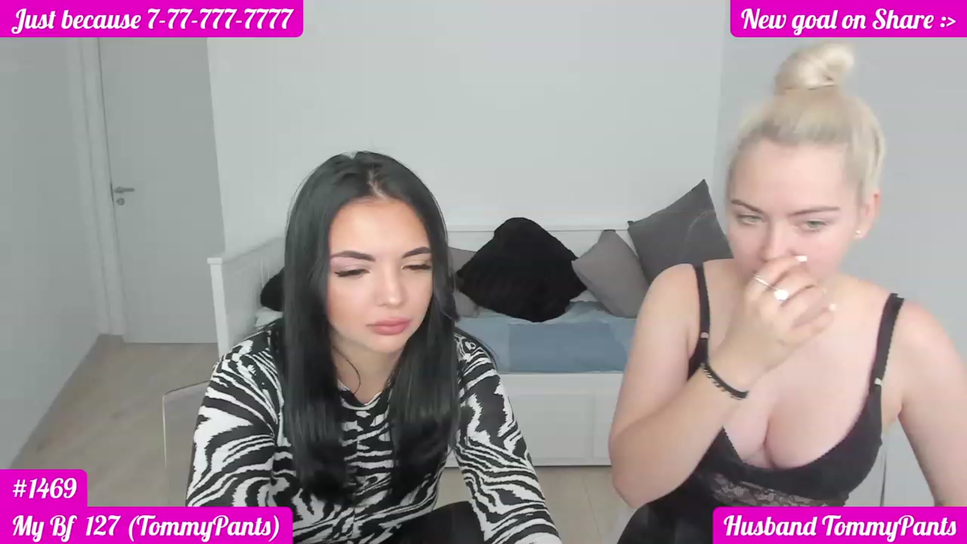 Gallery image thumbnail from DariaDash's myfreecams stream on, 11/18/2022, 08:14 image 2 of 20