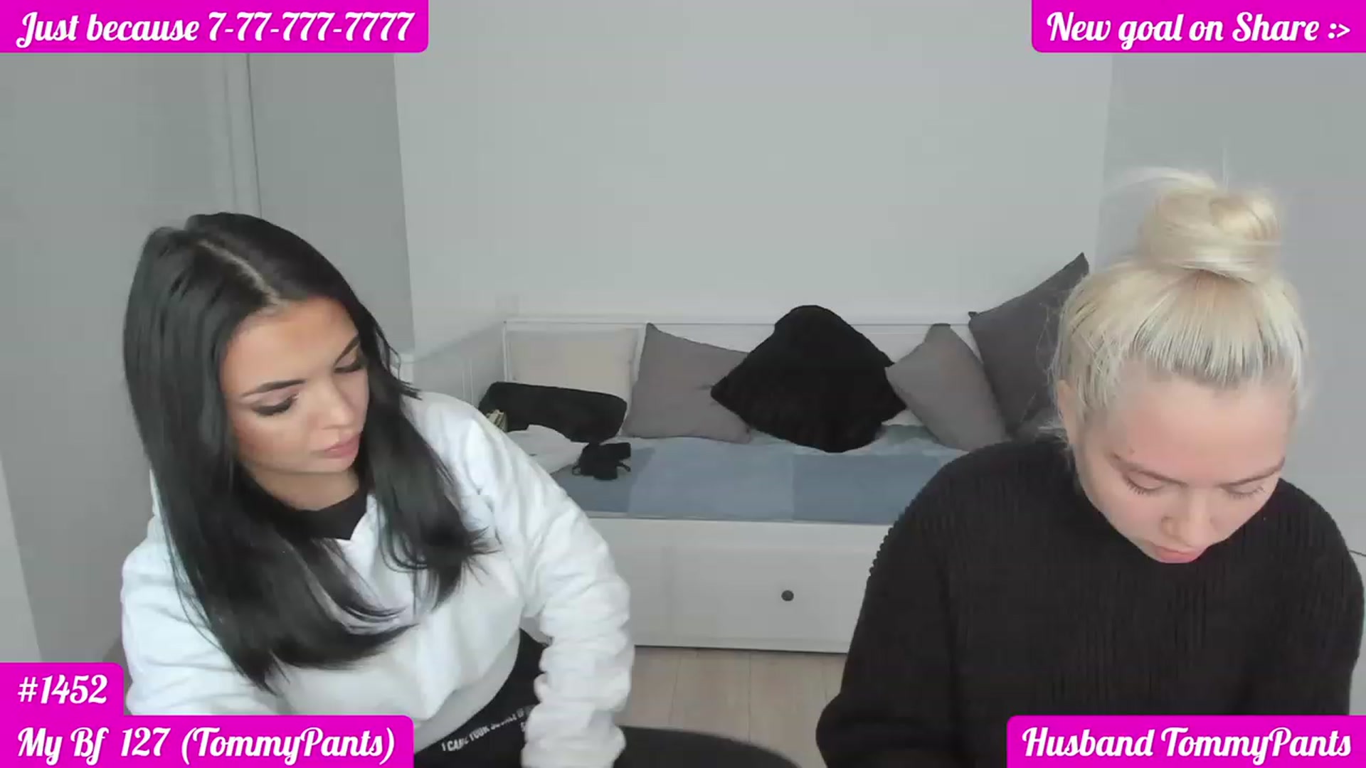 Gallery image thumbnail from DariaDash's myfreecams stream on, 11/18/2022, 10:35 image 16 of 20