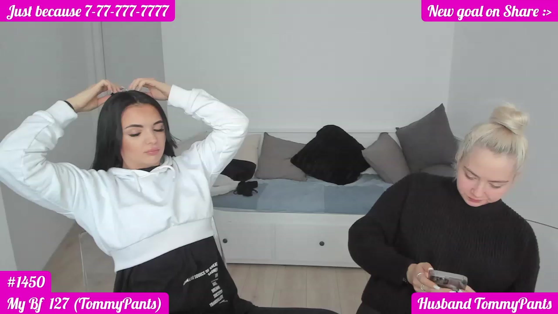 Gallery image thumbnail from DariaDash's myfreecams stream on, 11/18/2022, 10:35 image 18 of 20