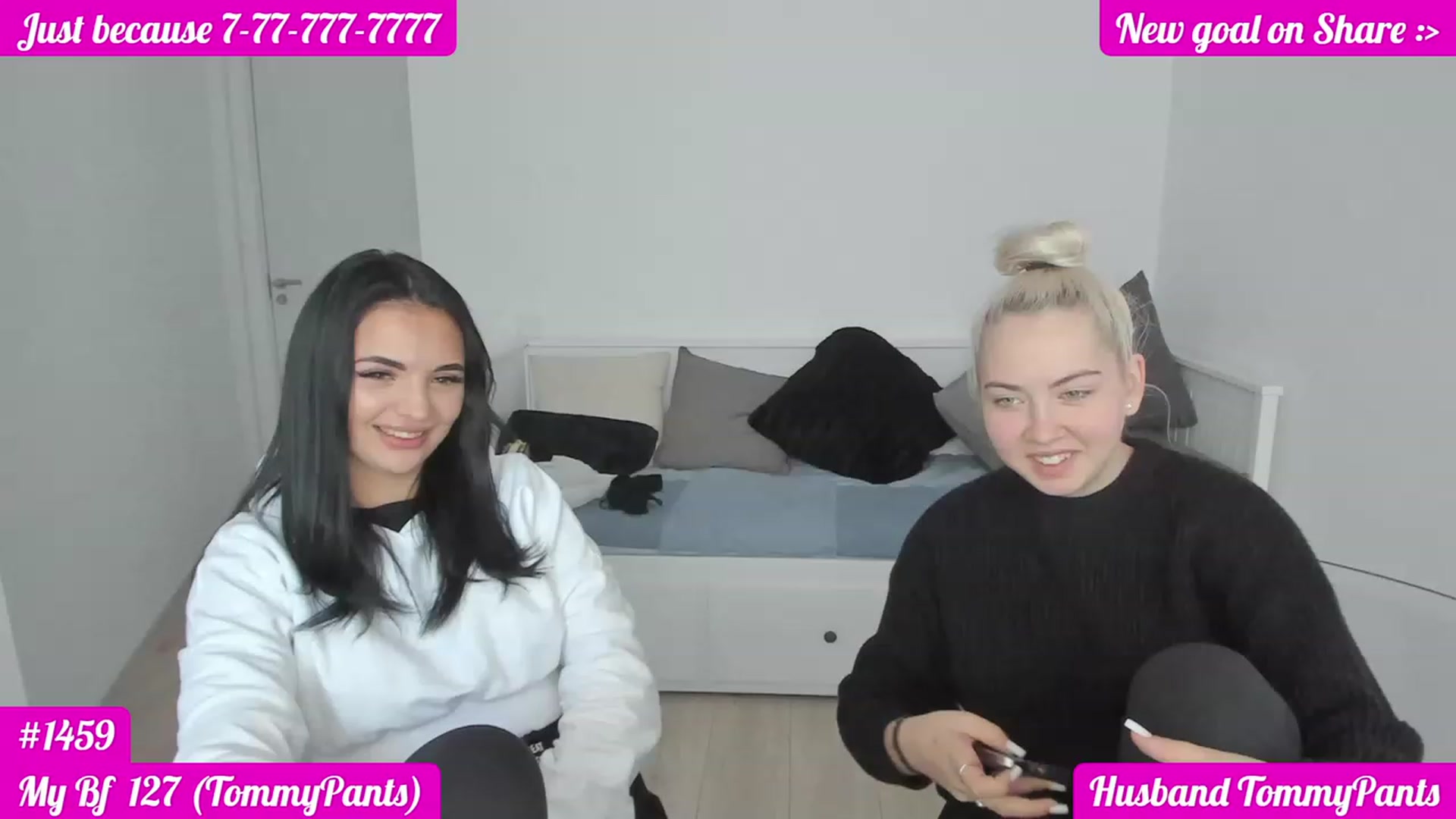 Gallery image thumbnail from DariaDash's myfreecams stream on, 11/18/2022, 10:35 image 1 of 20