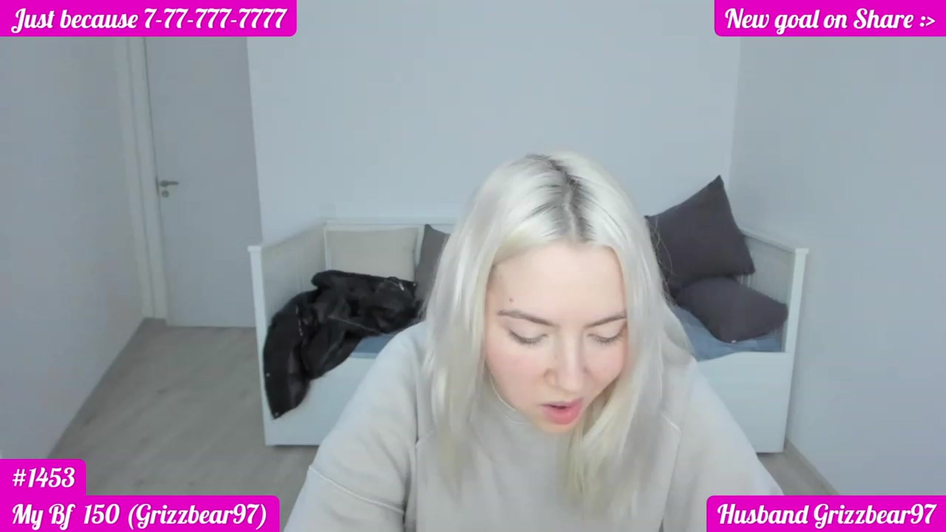 Gallery image thumbnail from DariaDash's myfreecams stream on, 11/19/2022, 12:06 image 4 of 20