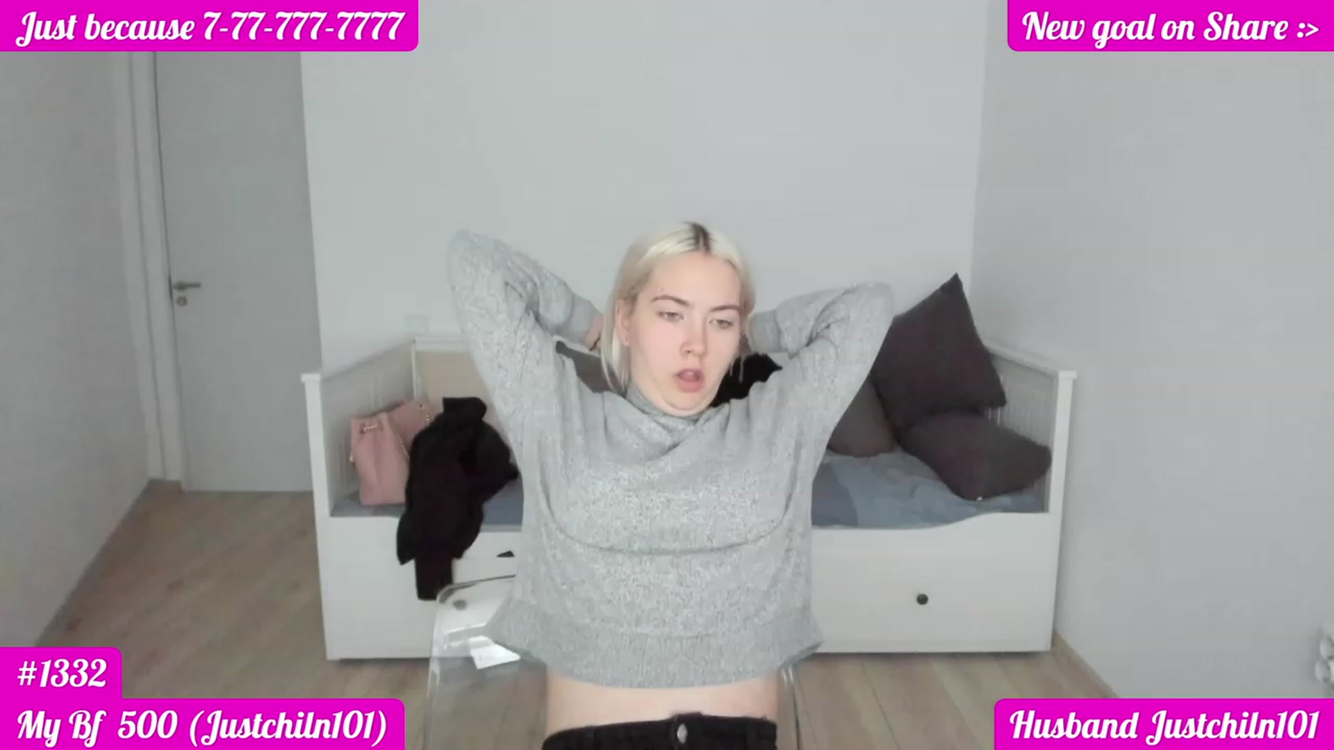 Gallery image thumbnail from DariaDash's myfreecams stream on, 11/21/2022, 10:57 image 14 of 20