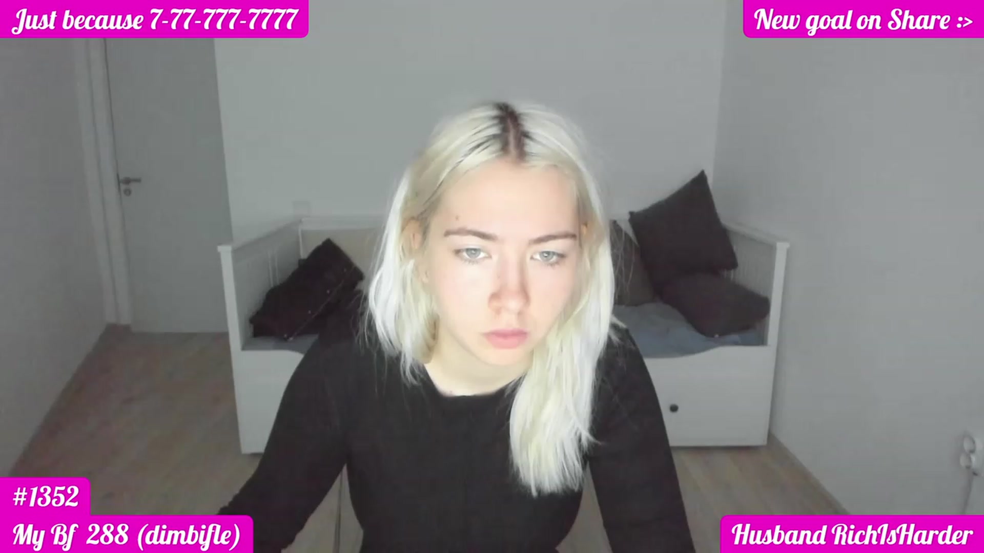 Gallery image thumbnail from DariaDash's myfreecams stream on, 11/22/2022, 07:26 image 3 of 20