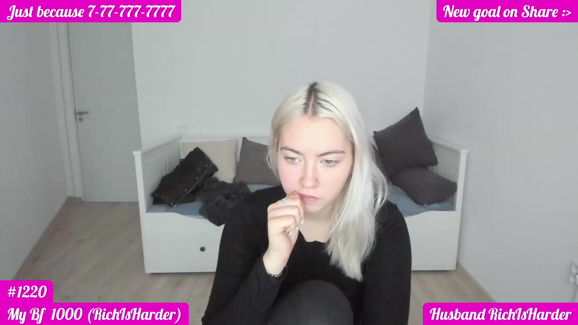 Gallery image thumbnail from DariaDash's myfreecams stream on, 11/22/2022, 08:56 image 2 of 20