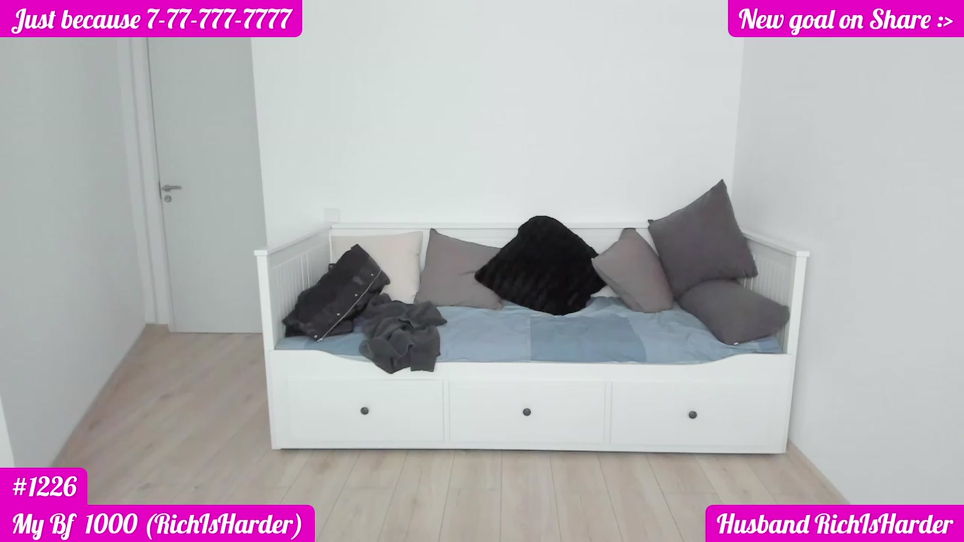 Gallery image thumbnail from DariaDash's myfreecams stream on, 11/22/2022, 11:25 image 8 of 20