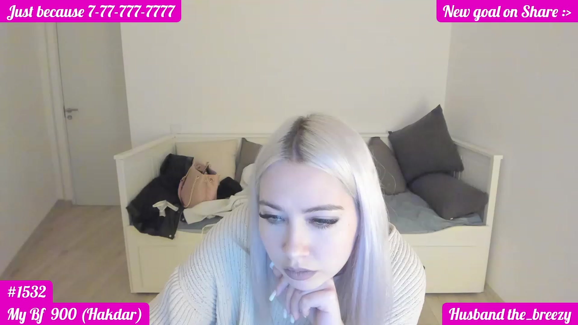 Gallery image thumbnail from DariaDash's myfreecams stream on, 11/29/2022, 16:48 image 19 of 20