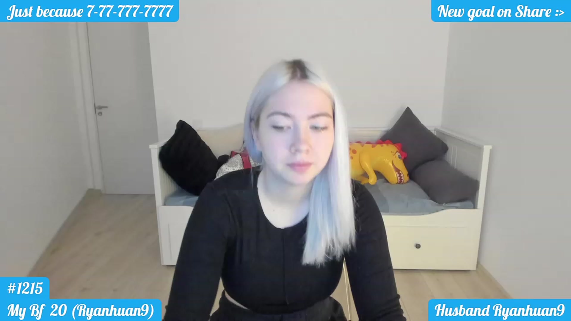 Gallery image thumbnail from DariaDash's myfreecams stream on, 12/11/2022, 06:55 image 18 of 20