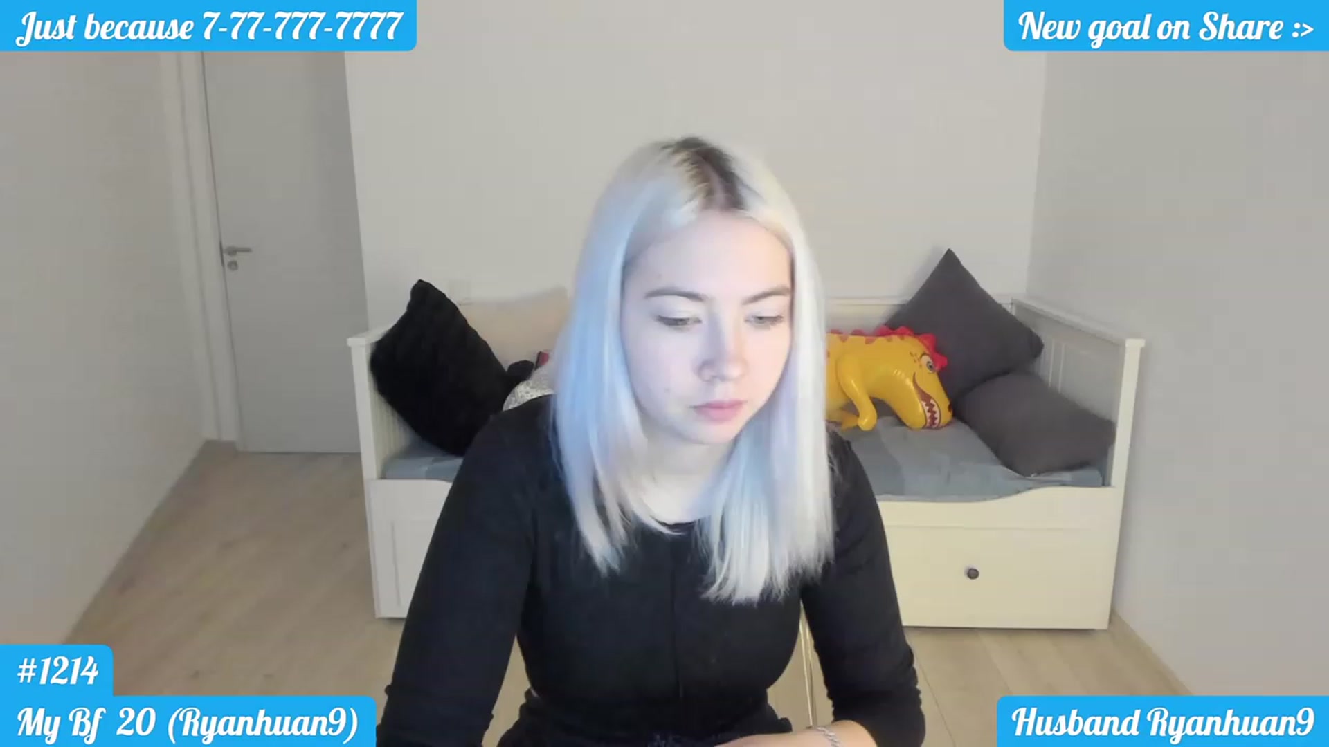 Gallery image thumbnail from DariaDash's myfreecams stream on, 12/11/2022, 06:55 image 16 of 20