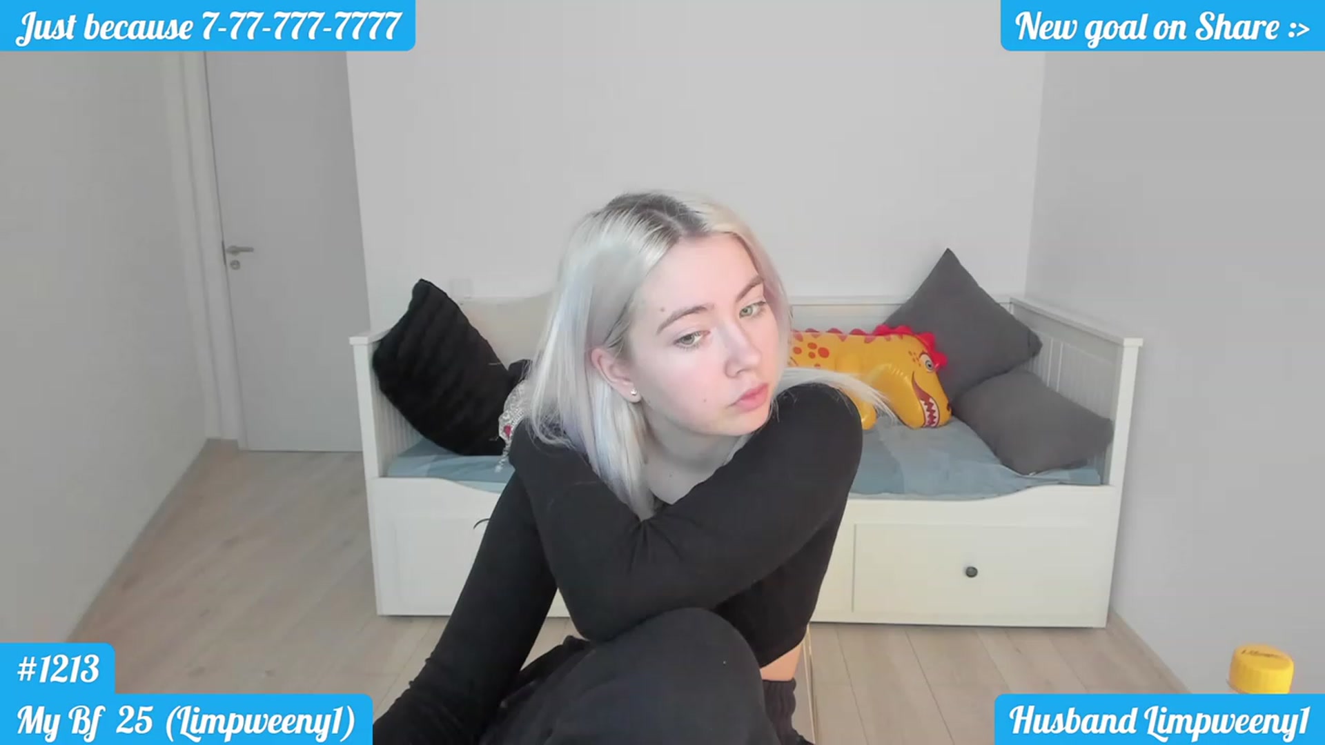 Gallery image thumbnail from DariaDash's myfreecams stream on, 12/11/2022, 09:28 image 5 of 20