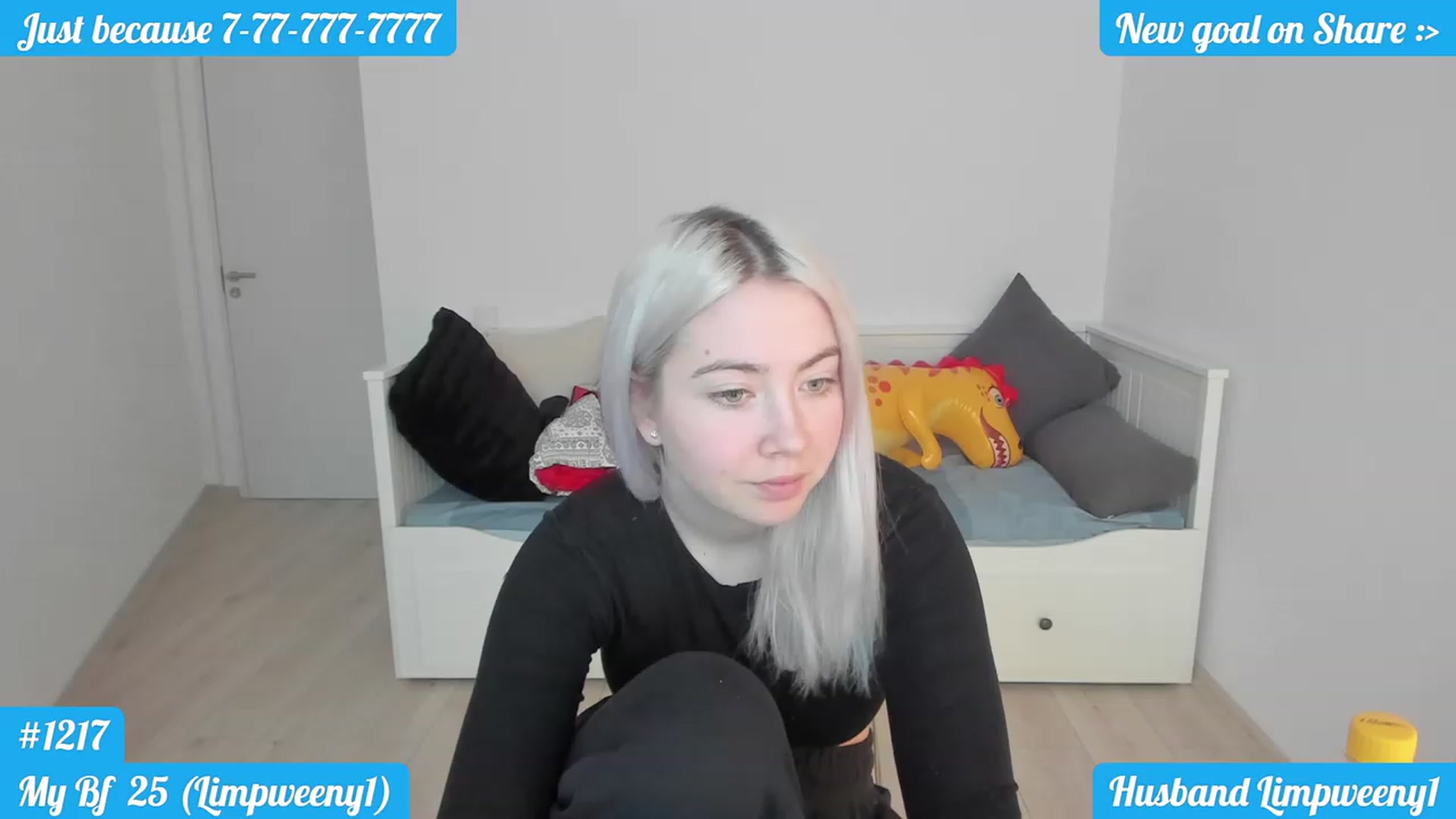 Gallery image thumbnail from DariaDash's myfreecams stream on, 12/11/2022, 09:28 image 10 of 20