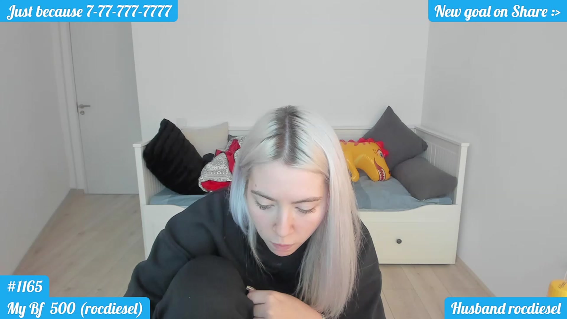 Gallery image thumbnail from DariaDash's myfreecams stream on, 12/11/2022, 11:03 image 16 of 20