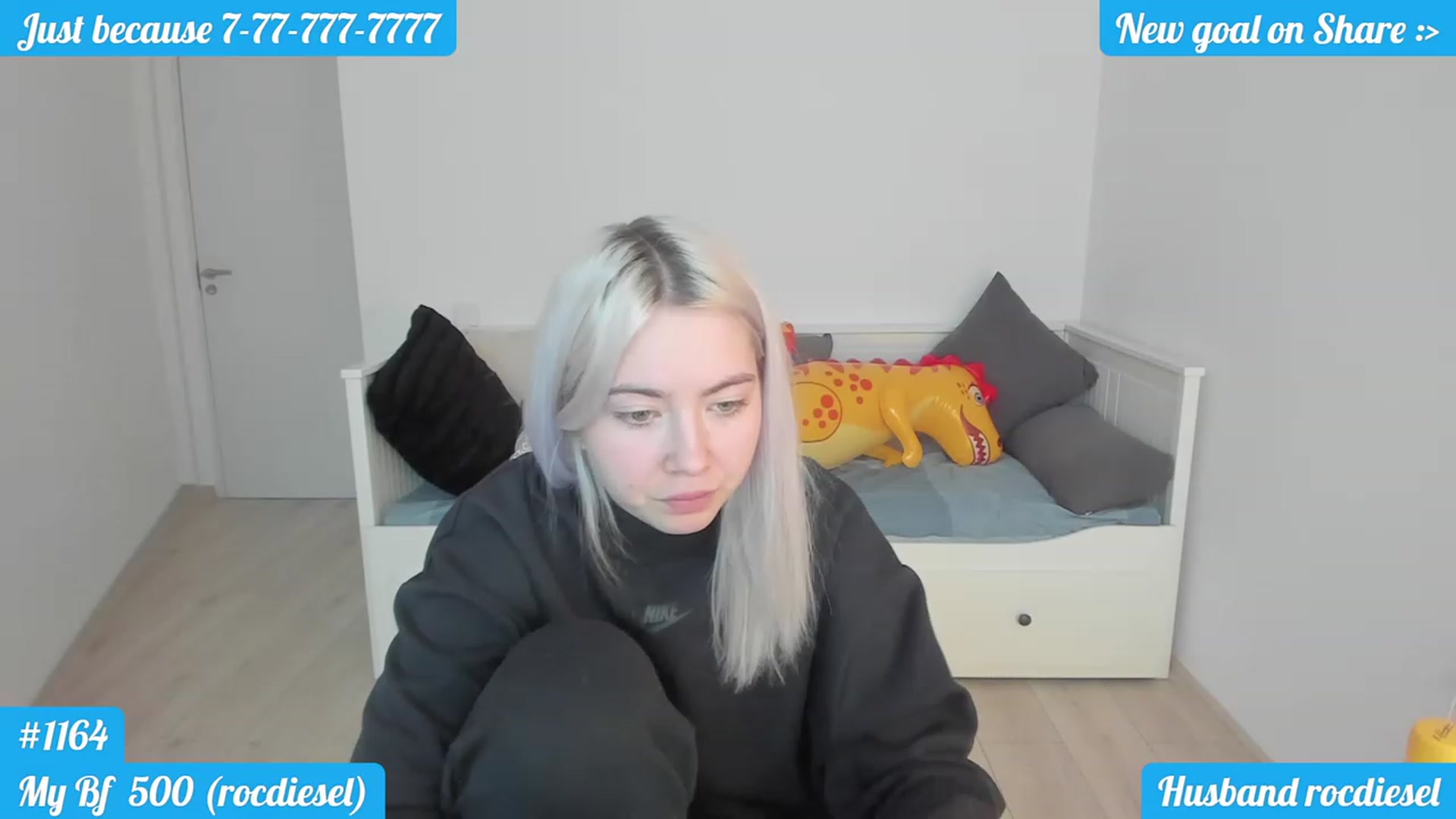 Gallery image thumbnail from DariaDash's myfreecams stream on, 12/11/2022, 11:03 image 15 of 20