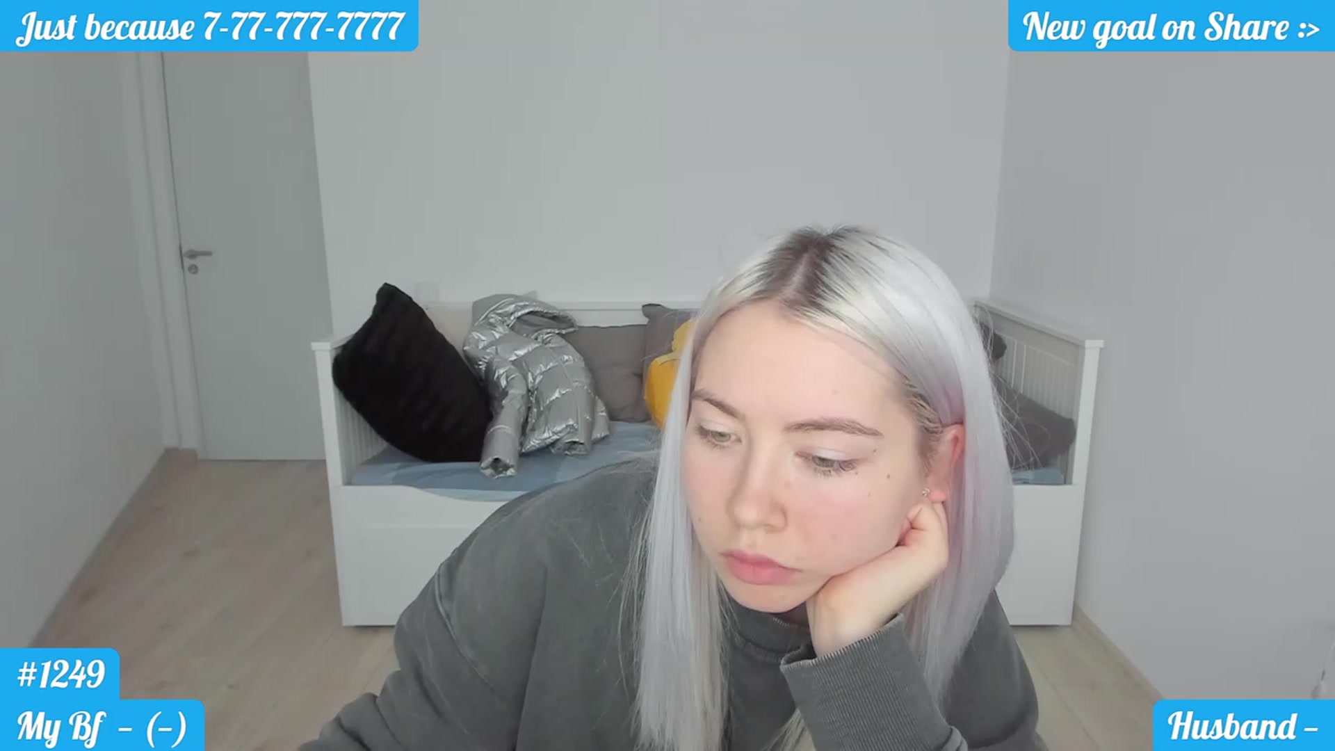 Gallery image thumbnail from DariaDash's myfreecams stream on, 12/12/2022, 07:30 image 17 of 20