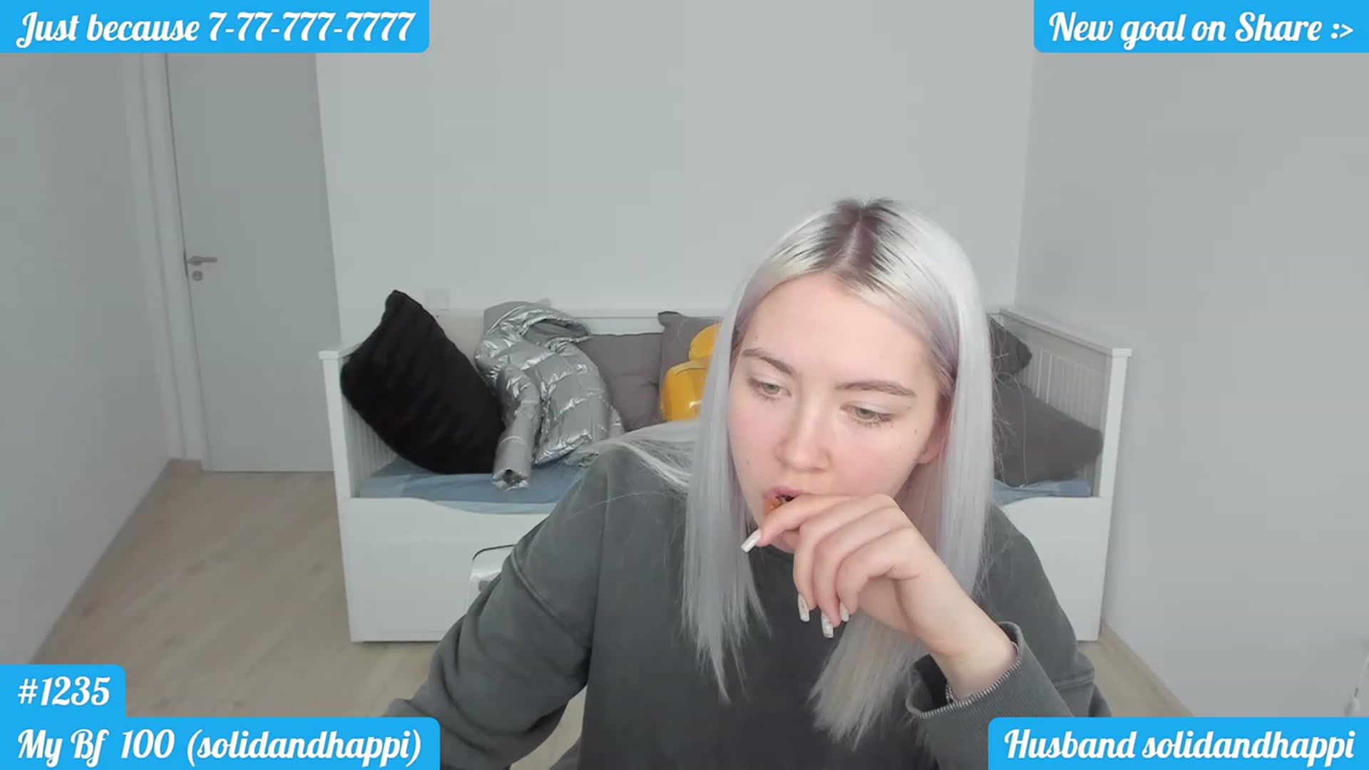 Gallery image thumbnail from DariaDash's myfreecams stream on, 12/12/2022, 10:04 image 2 of 20