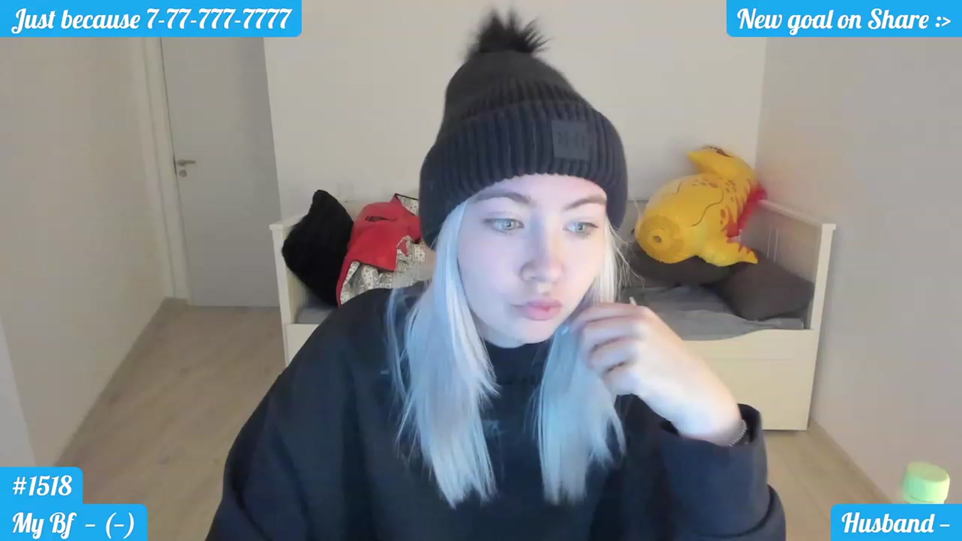 Gallery image thumbnail from DariaDash's myfreecams stream on, 12/23/2022, 07:25 image 3 of 20
