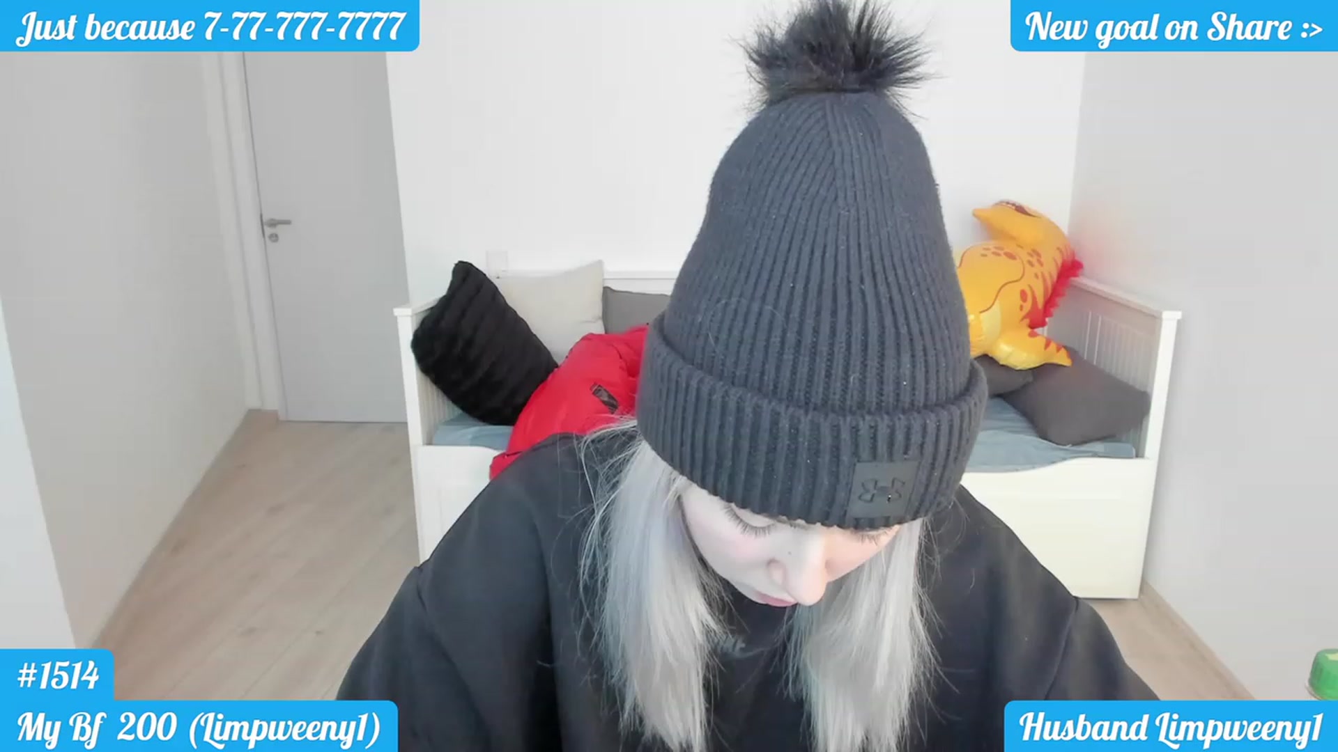 Gallery image thumbnail from DariaDash's myfreecams stream on, 12/23/2022, 09:48 image 18 of 20
