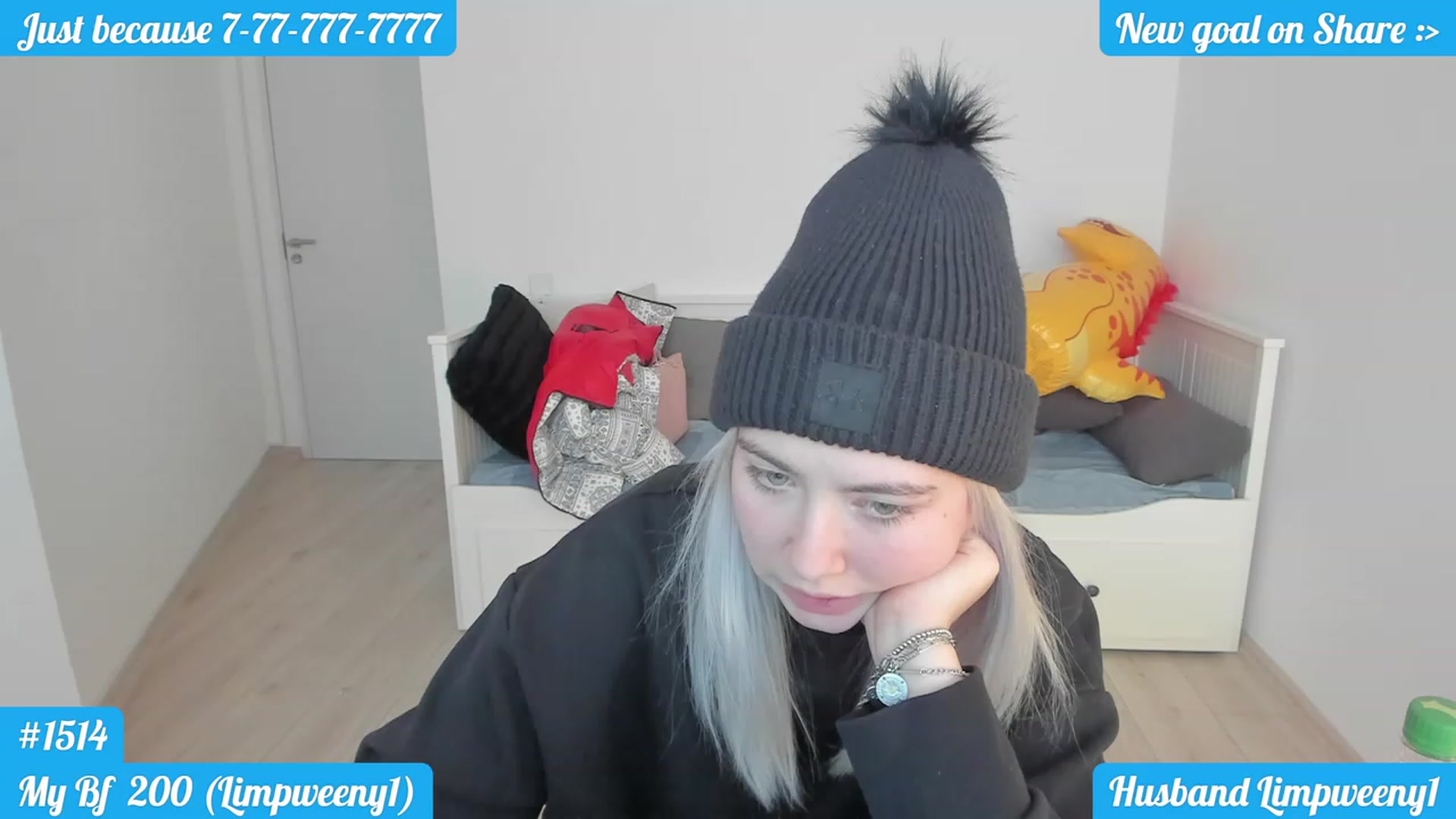 Gallery image thumbnail from DariaDash's myfreecams stream on, 12/23/2022, 09:48 image 8 of 20