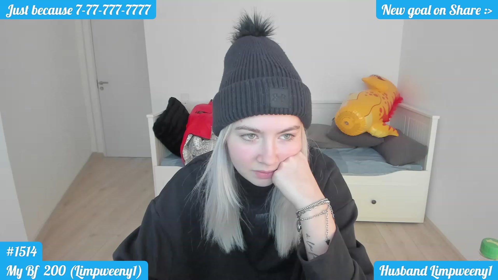 Gallery image thumbnail from DariaDash's myfreecams stream on, 12/23/2022, 09:48 image 4 of 20