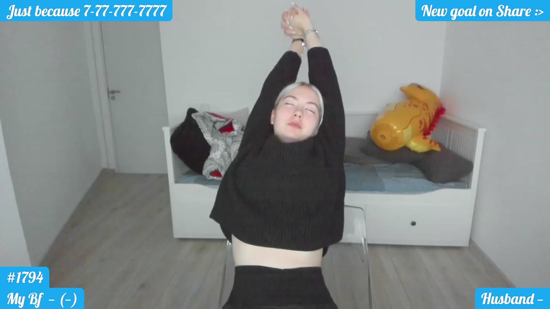 Gallery image thumbnail from DariaDash's myfreecams stream on, 12/27/2022, 06:12 image 6 of 20