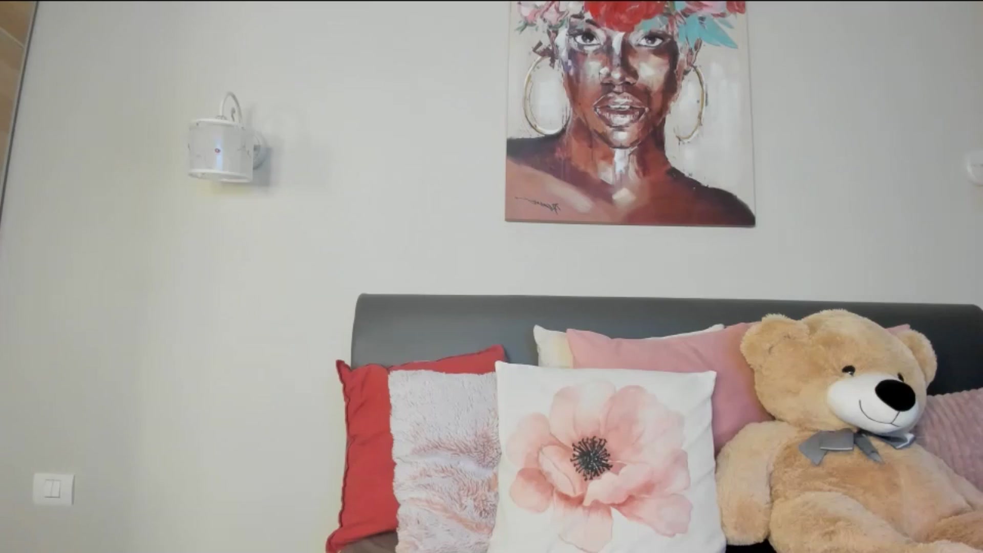 Gallery image thumbnail from Dariadely's myfreecams stream on, 10/28/2025, 19:52 image 19 of 20