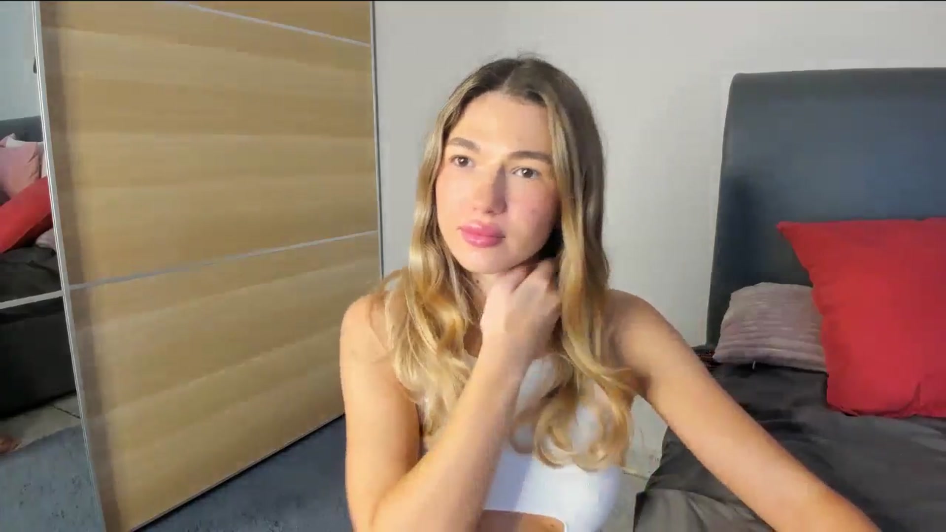 Gallery image thumbnail from Dariadely's myfreecams stream on, 11/03/2025, 11:13 image 13 of 20