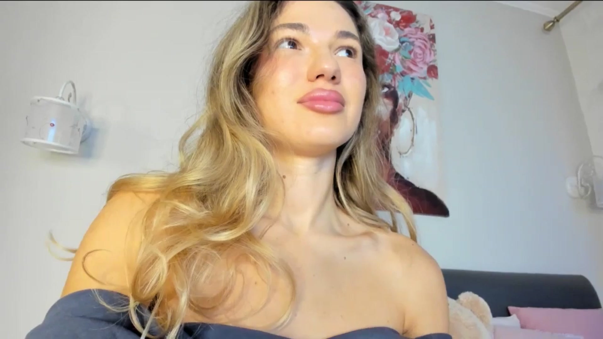 Gallery image thumbnail from Dariadely's myfreecams stream on, 11/11/2025, 18:33 image 9 of 20