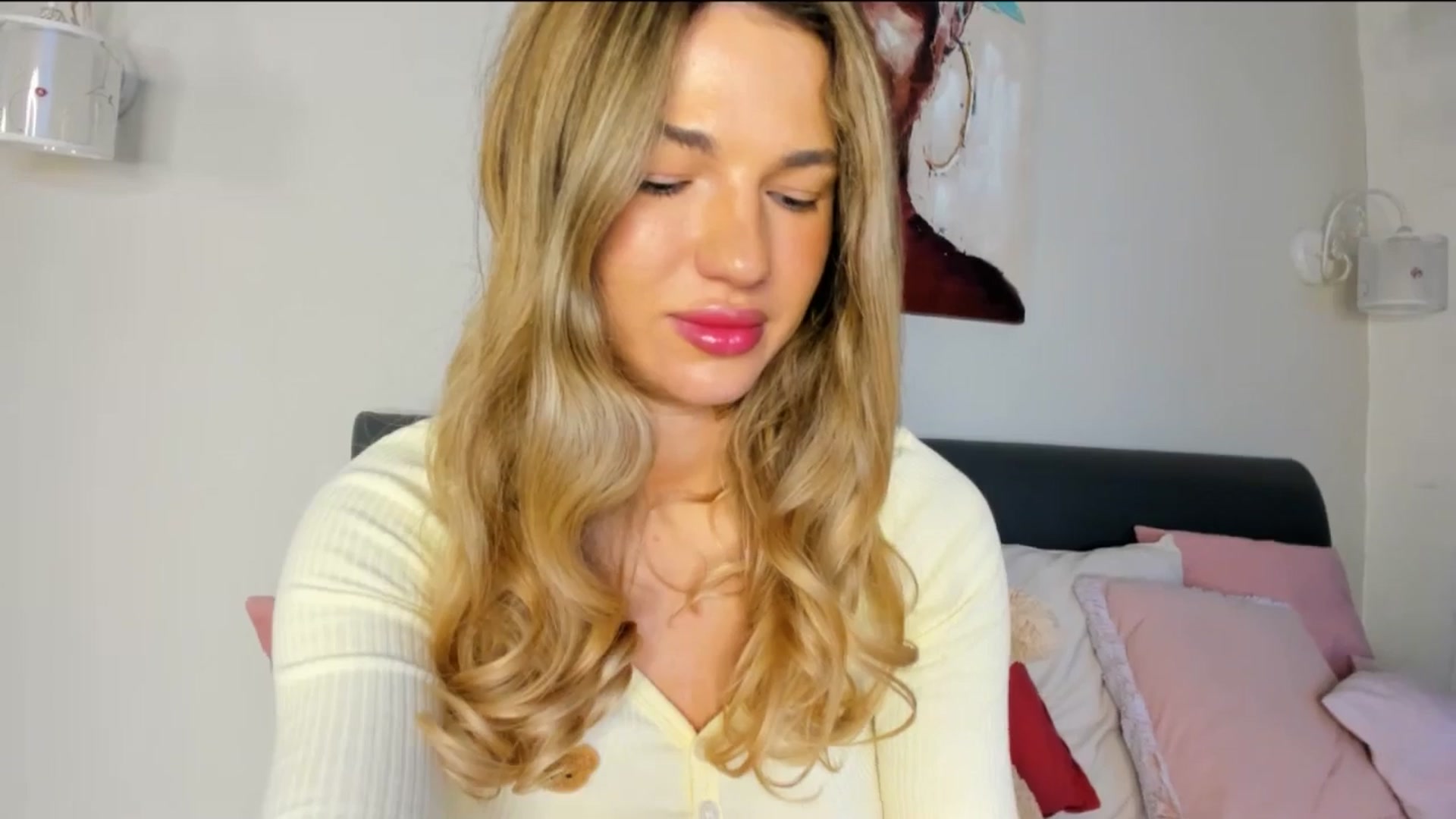 Gallery image thumbnail from Dariadely's myfreecams stream on, 11/17/2025, 10:07 image 5 of 20