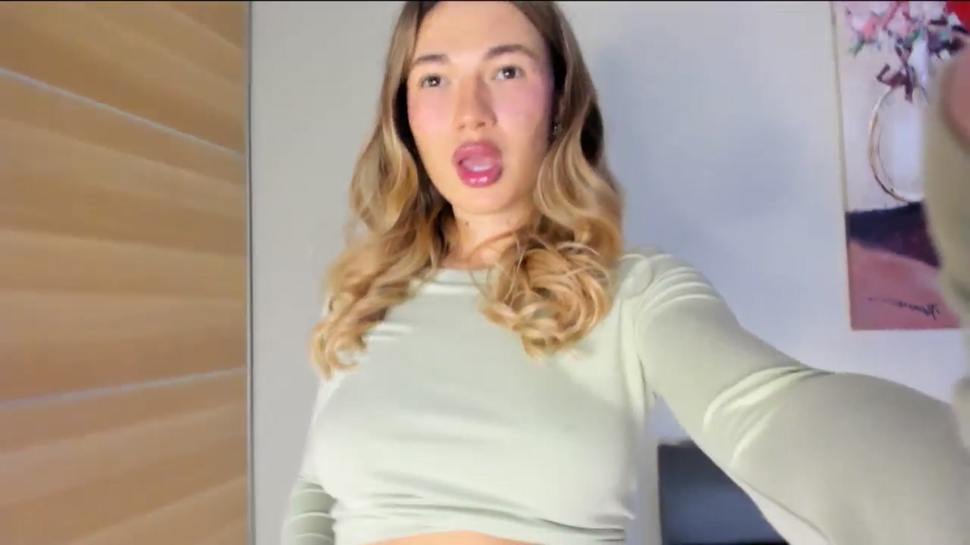 Gallery image thumbnail from Dariadely's myfreecams stream on, 11/20/2025, 08:32 image 15 of 20