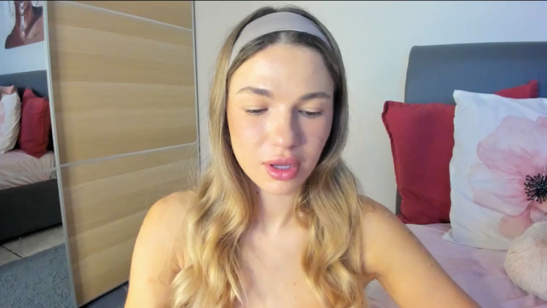 Gallery image thumbnail from Dariadely's myfreecams stream on, 11/22/2025, 09:03 image 14 of 20