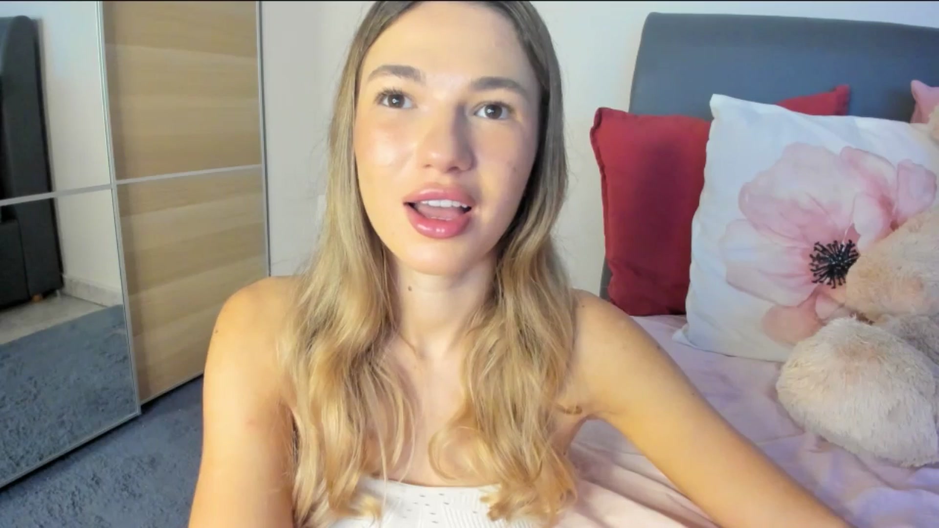 Gallery image thumbnail from Dariadely's myfreecams stream on, 11/22/2025, 09:03 image 4 of 20