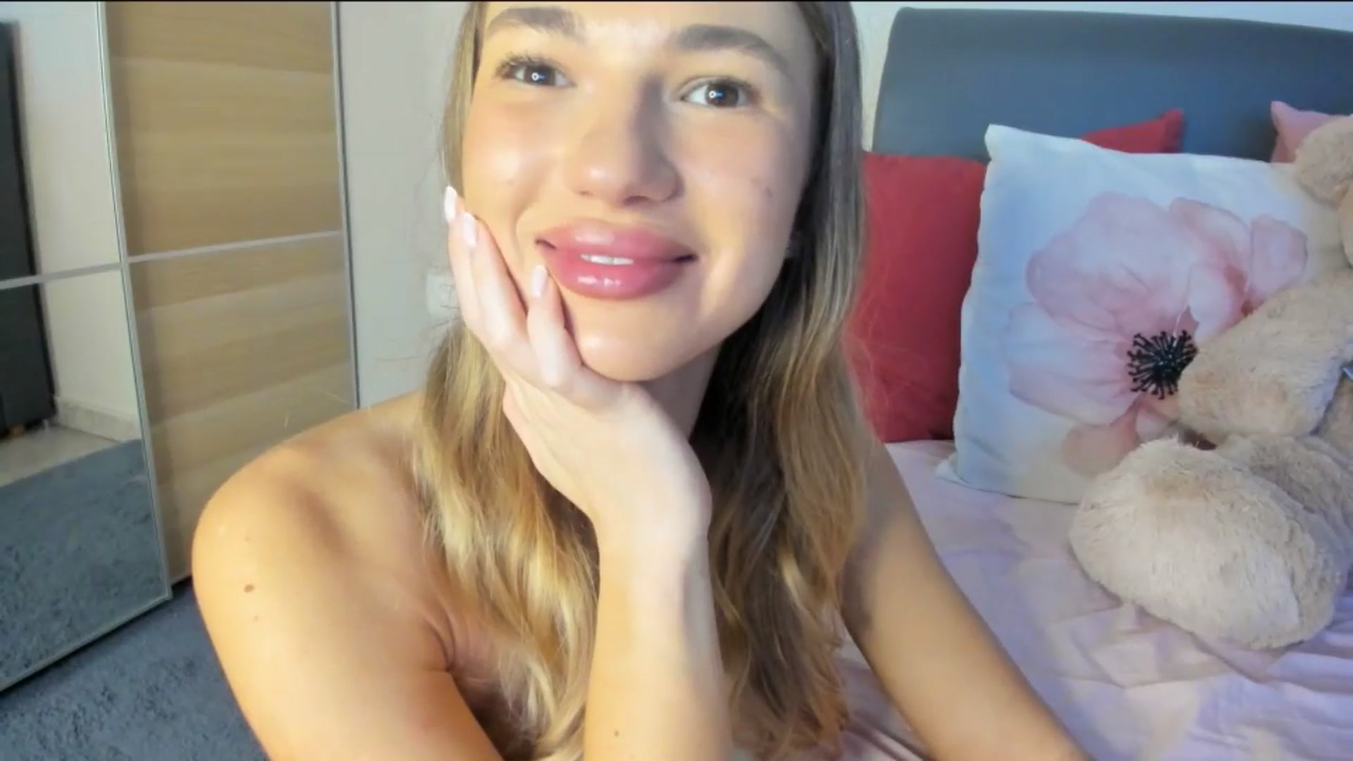 Gallery image thumbnail from Dariadely's myfreecams stream on, 11/22/2025, 09:03 image 7 of 20