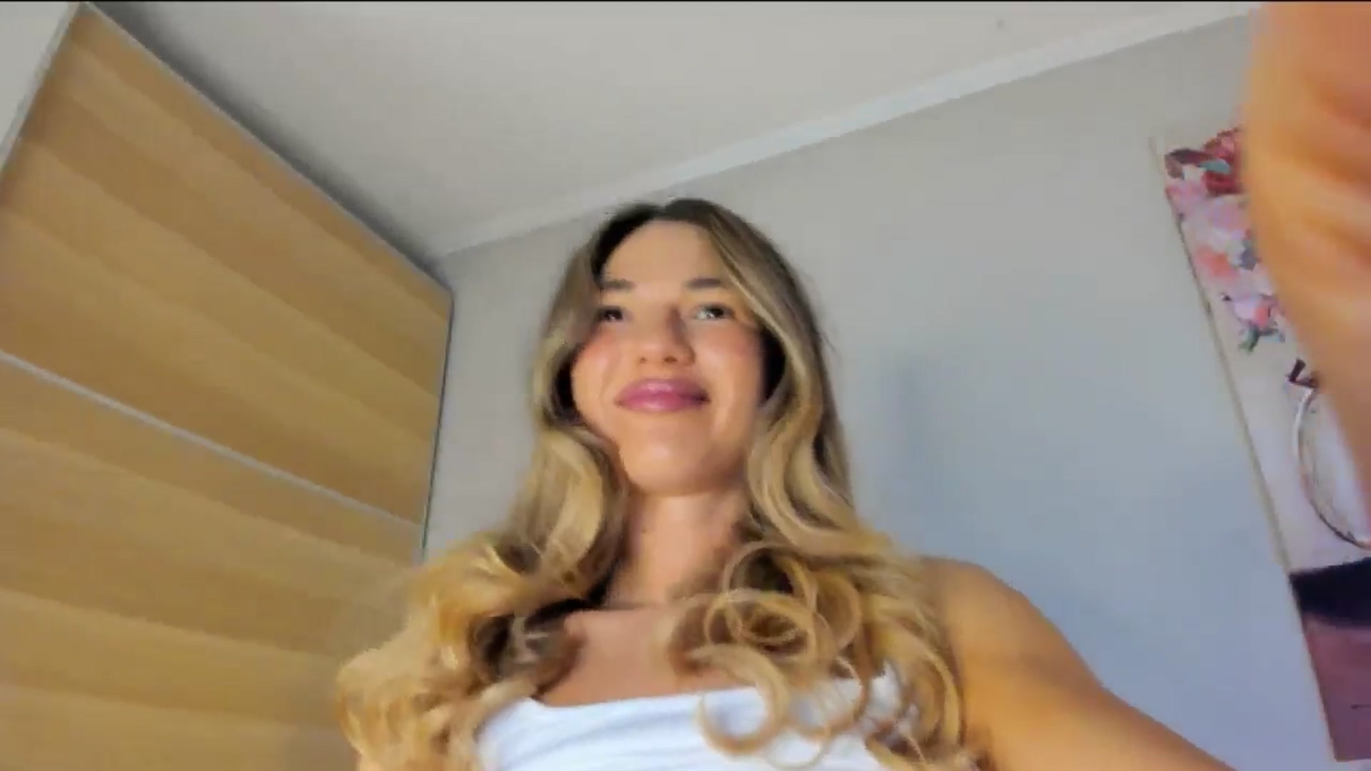 Gallery image thumbnail from Dariadely's myfreecams stream on, 11/27/2025, 18:33 image 17 of 20