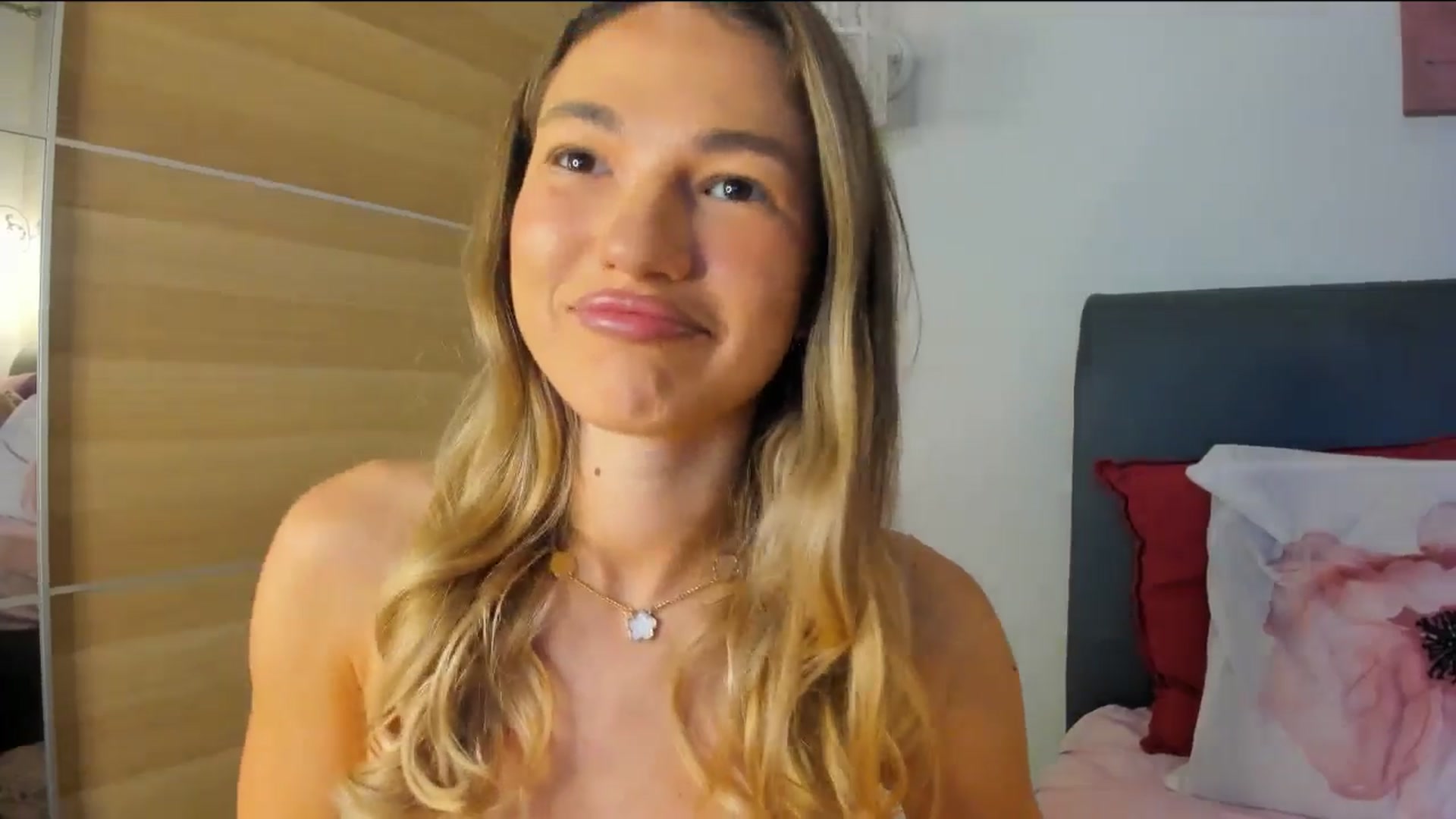 Gallery image thumbnail from Dariadely's myfreecams stream on, 11/29/2025, 09:14 image 4 of 20