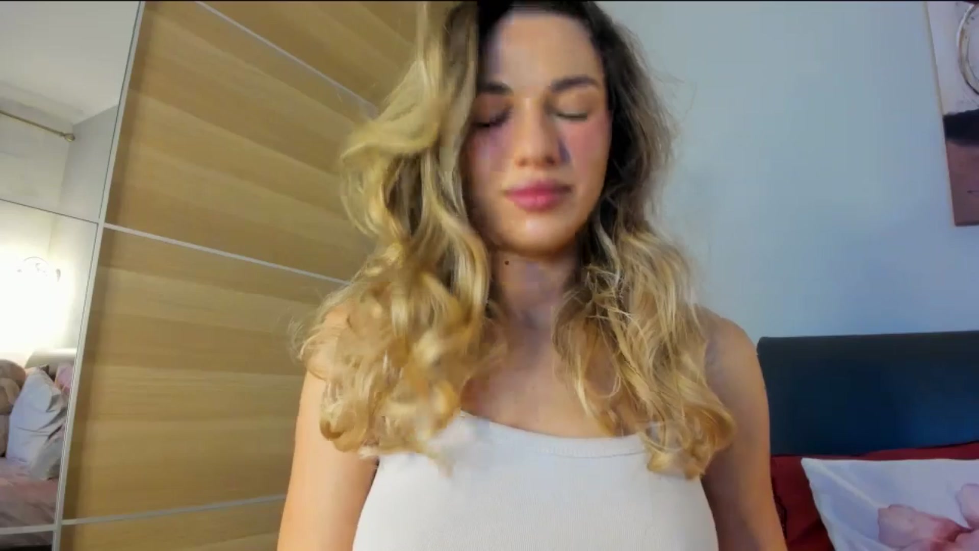 Gallery image thumbnail from Dariadely's myfreecams stream on, 11/30/2025, 09:10 image 20 of 20