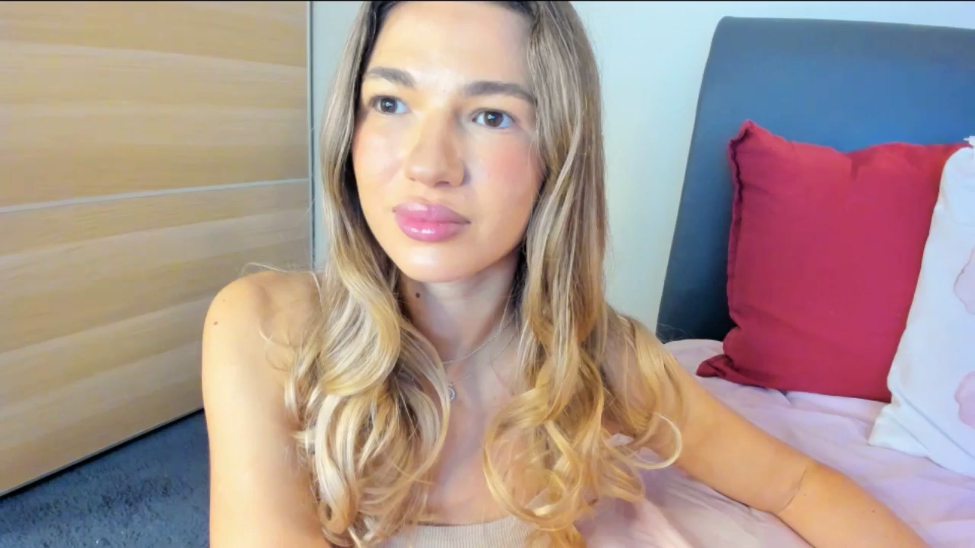 Gallery image thumbnail from Dariadely's myfreecams stream on, 12/02/2025, 08:44 image 5 of 20