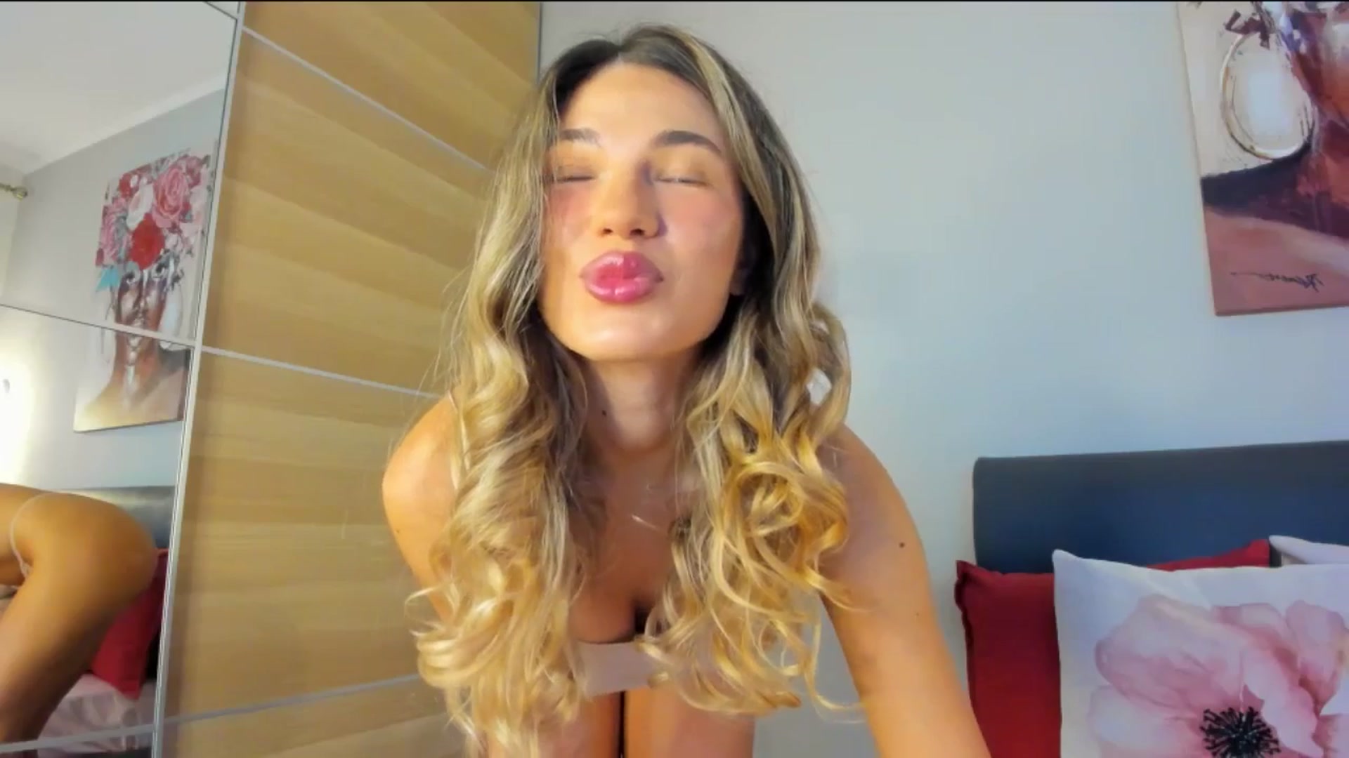 Gallery image thumbnail from Dariadely's myfreecams stream on, 12/12/2025, 07:37 image 20 of 20