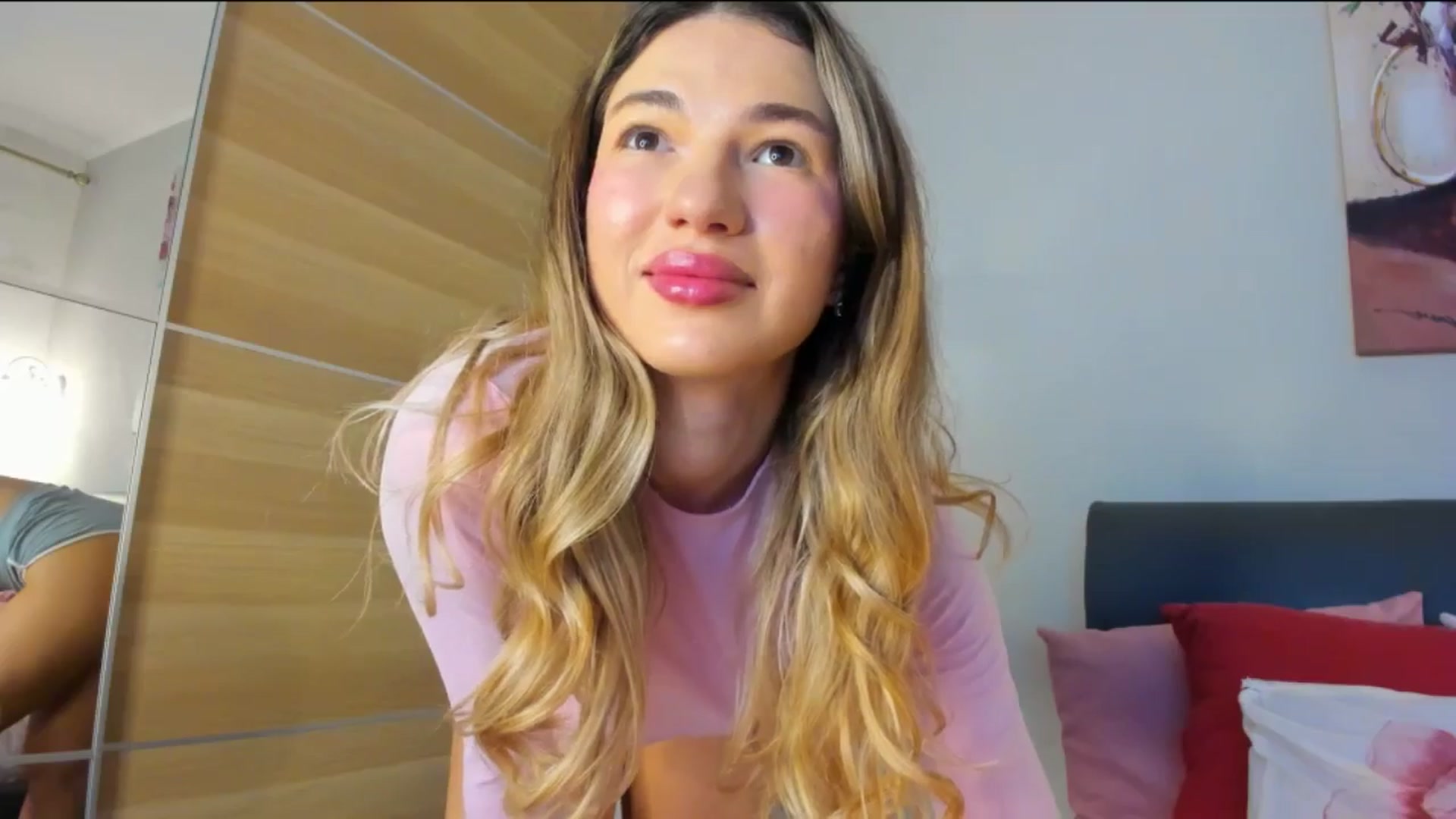 Gallery image thumbnail from Dariadely's myfreecams stream on, 12/21/2025, 07:59 image 6 of 20