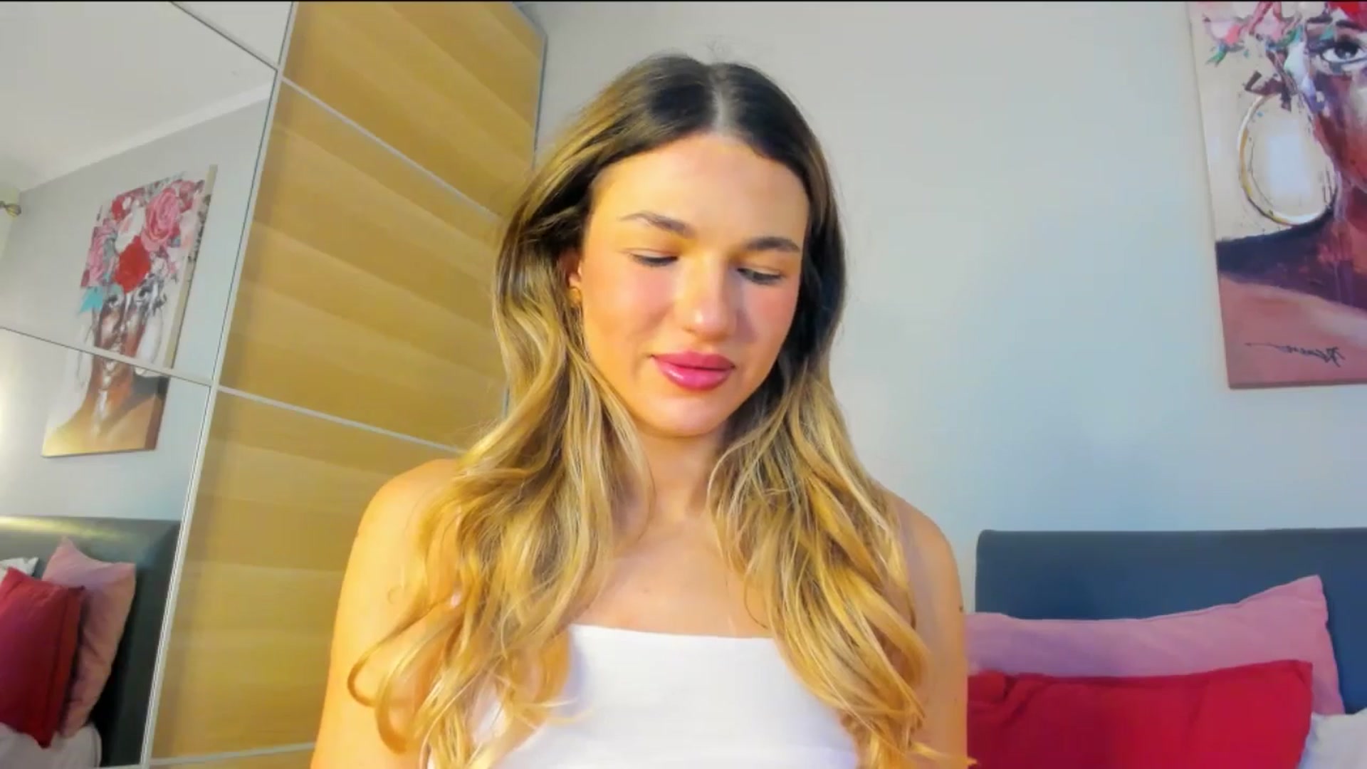 Gallery image thumbnail from Dariadely's myfreecams stream on, 01/11/2026, 10:18 image 16 of 20
